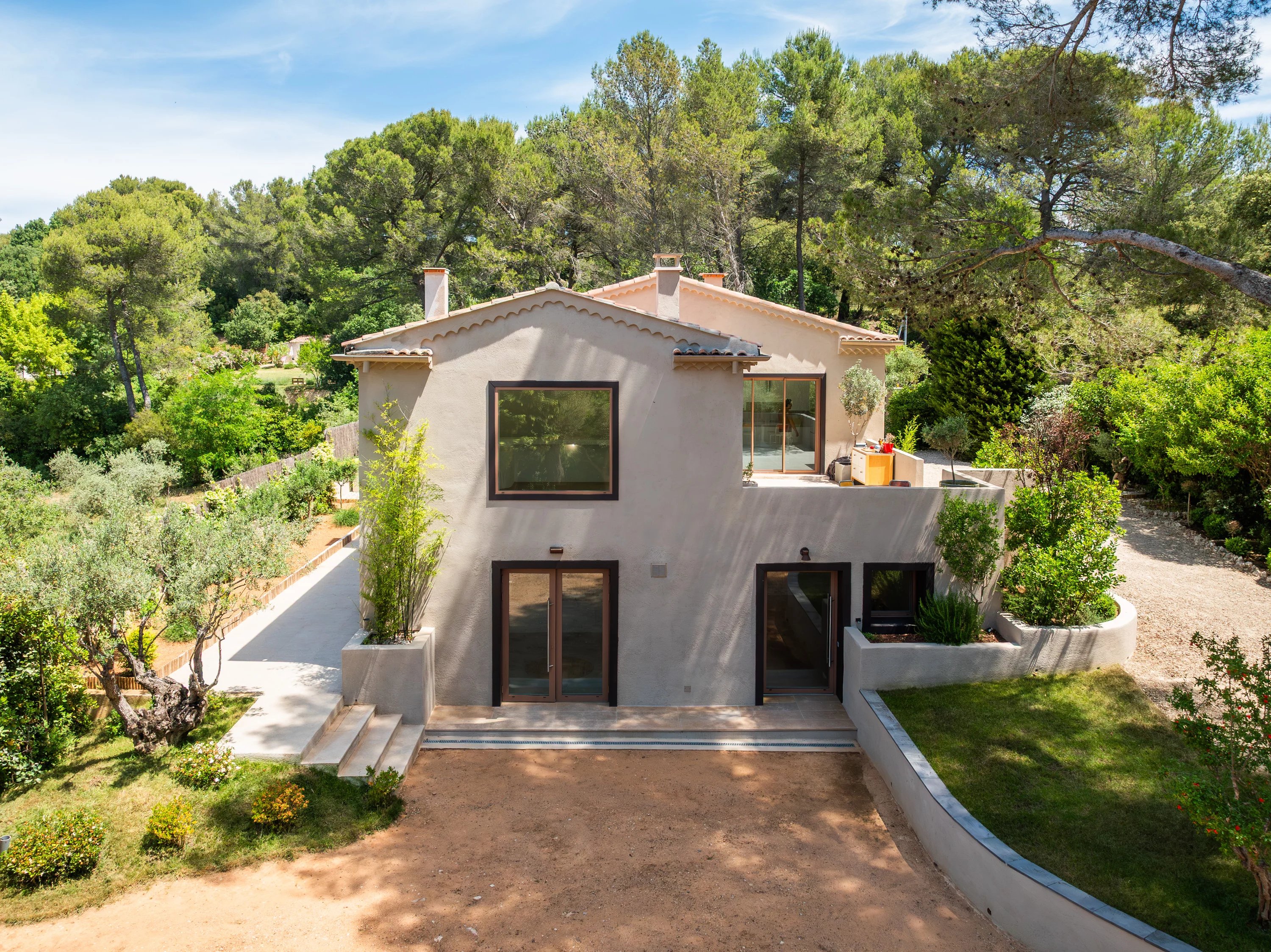 Charismatic property with exceptional potential – Les Pinchinats, Aix-en-Provence