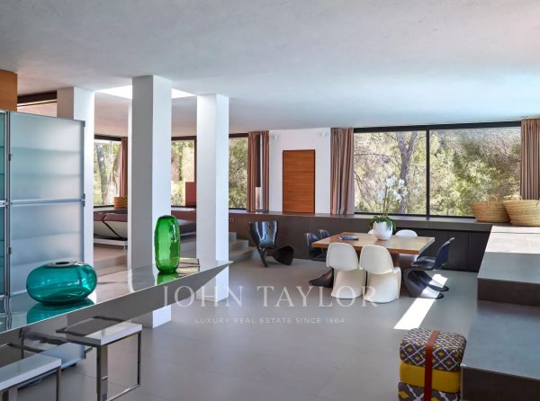 Luxury Japanese-Style Villa for Sale in Cala Vedella, Ibiza — photo 6