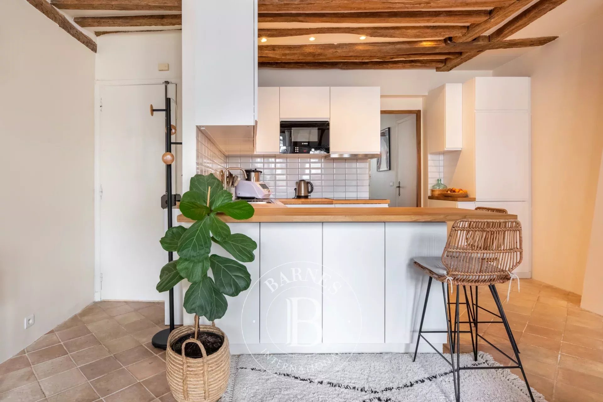 Daire Paris 3ème - picture 9