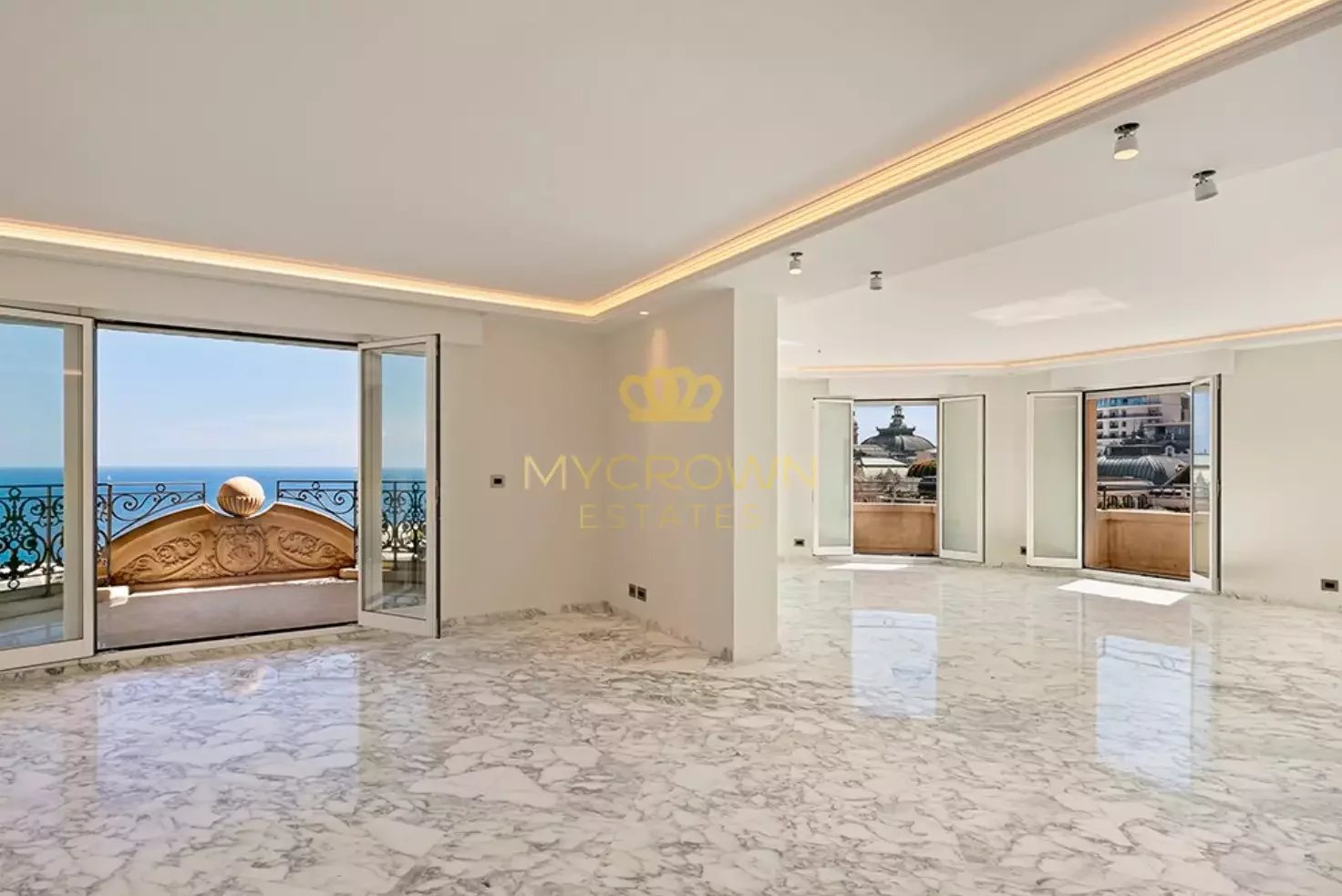 Appartement de 4 chambres luxueusement rénové à la Résidence Métropole