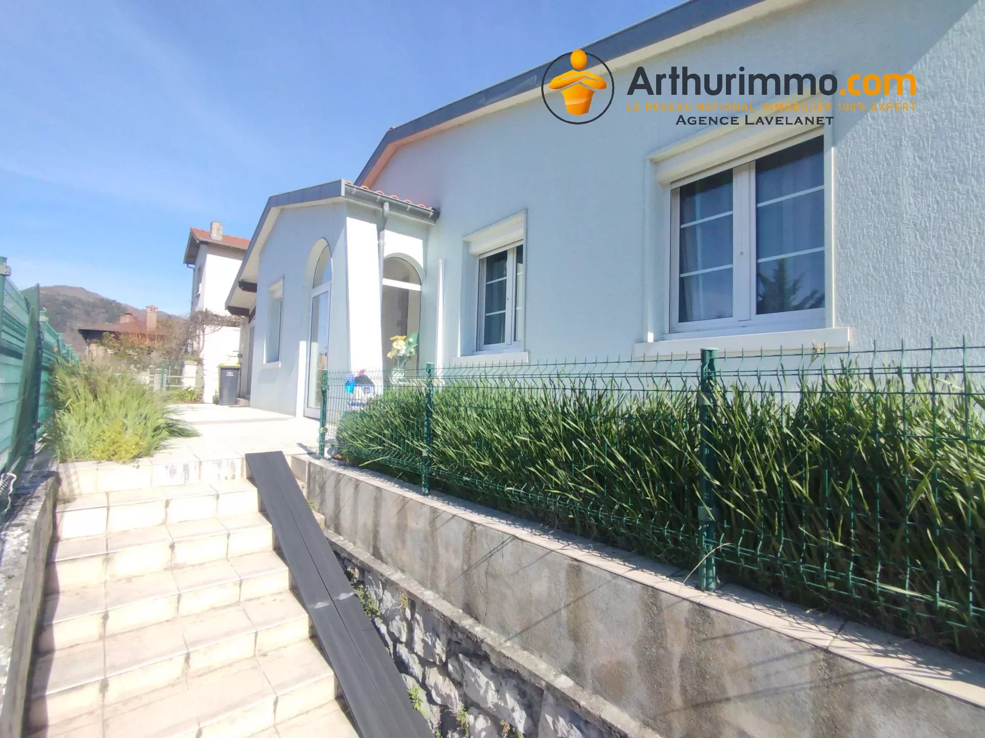 Agence immobilière de 