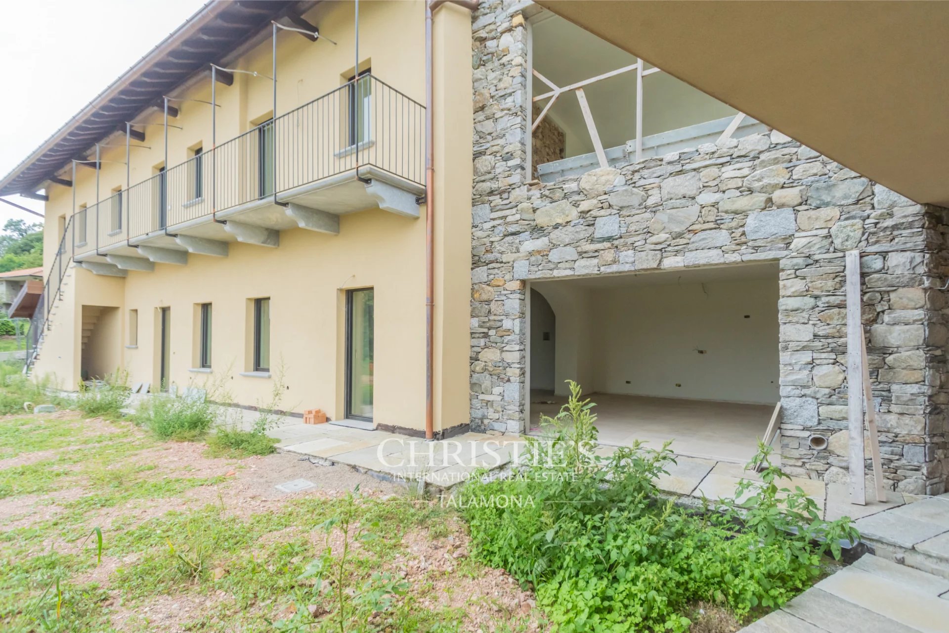4 Bedroom Villa/Townhouse's Image 13