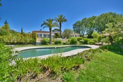 Close Valbonne : — photo 6 of 7