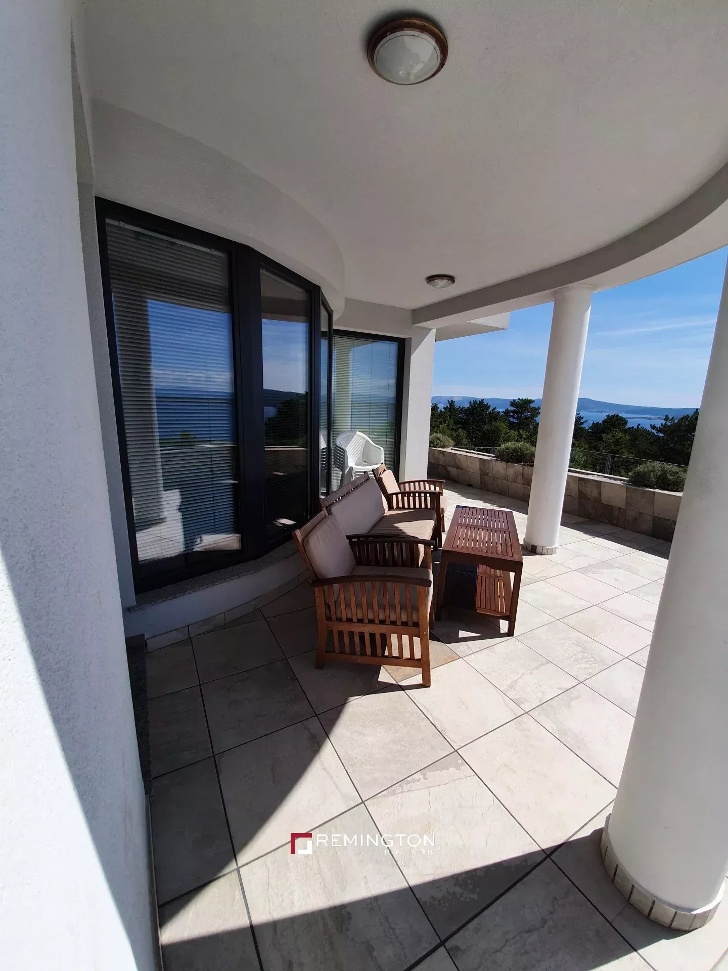 10 Bedroom Villa/Townhouse's Image 4