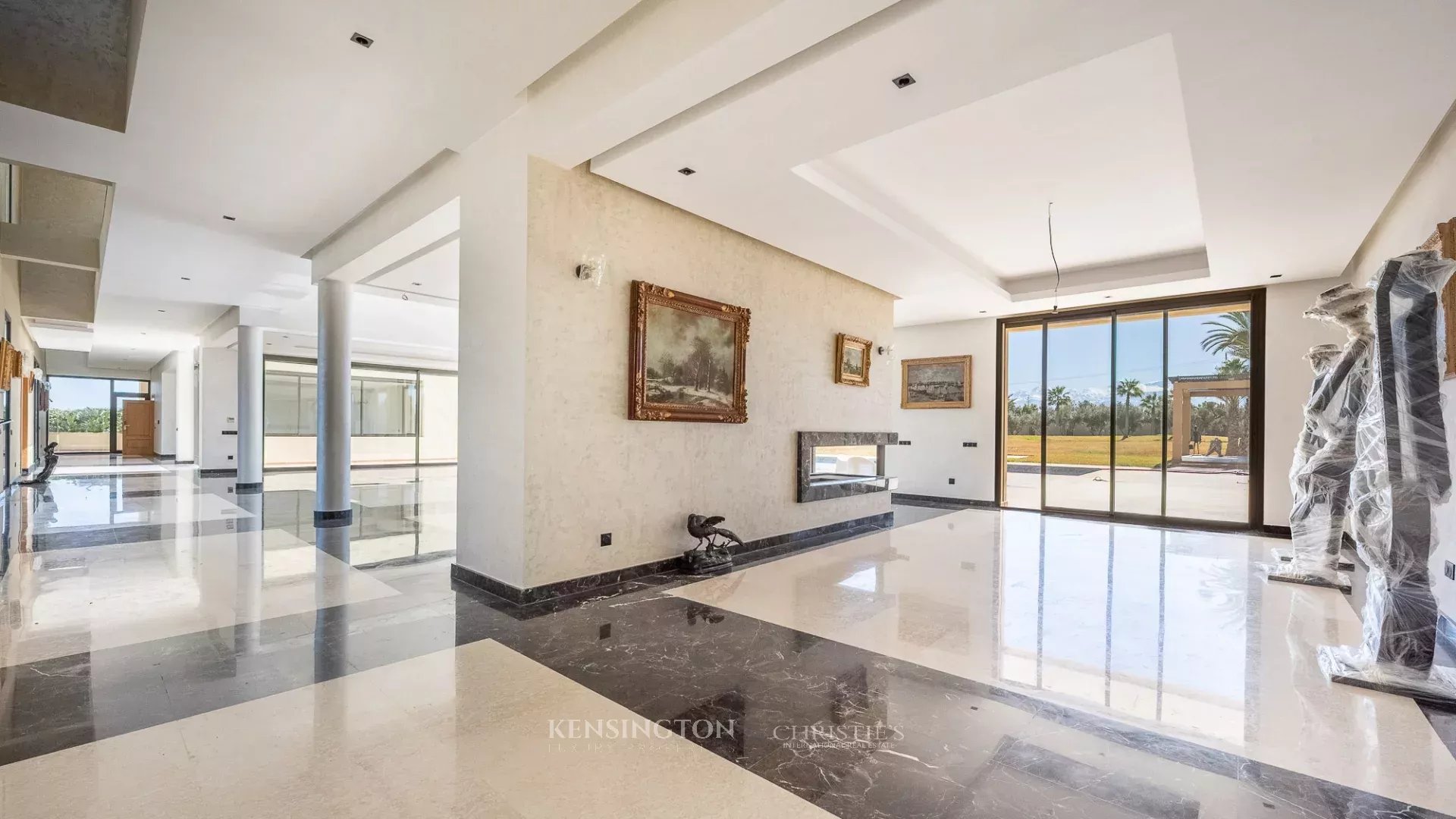7 Bedroom Villa/Townhouse's Image 13