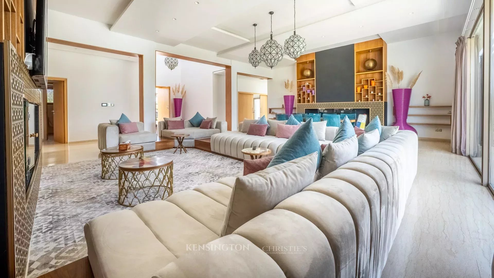 5 Bedroom Villa/Townhouse's Image 16