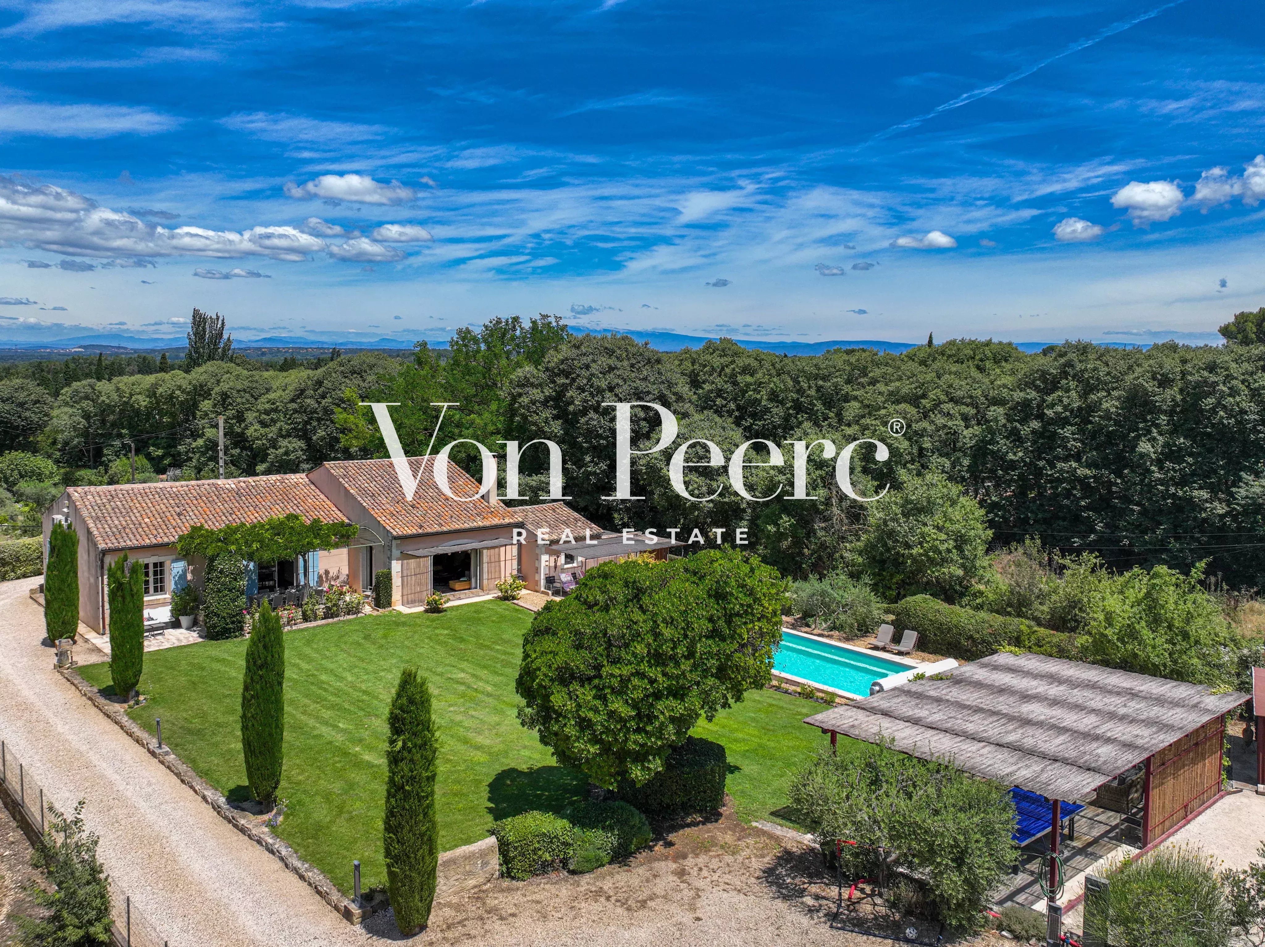 Maison à vendre, 6 pièces, 220 m², Saint-Rémy-de-Provence