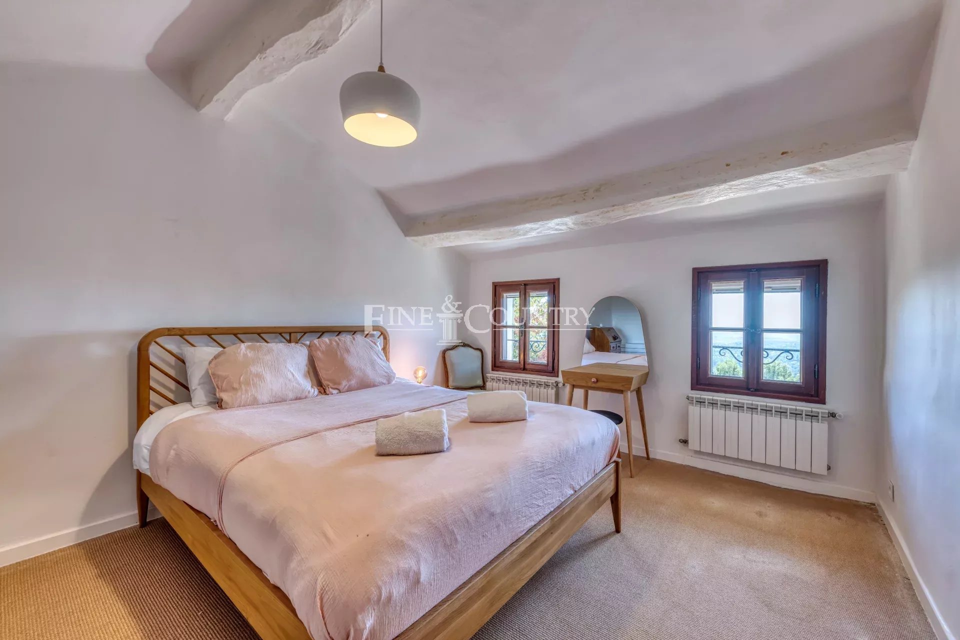 Photo of For sale property in Grasse with sea view