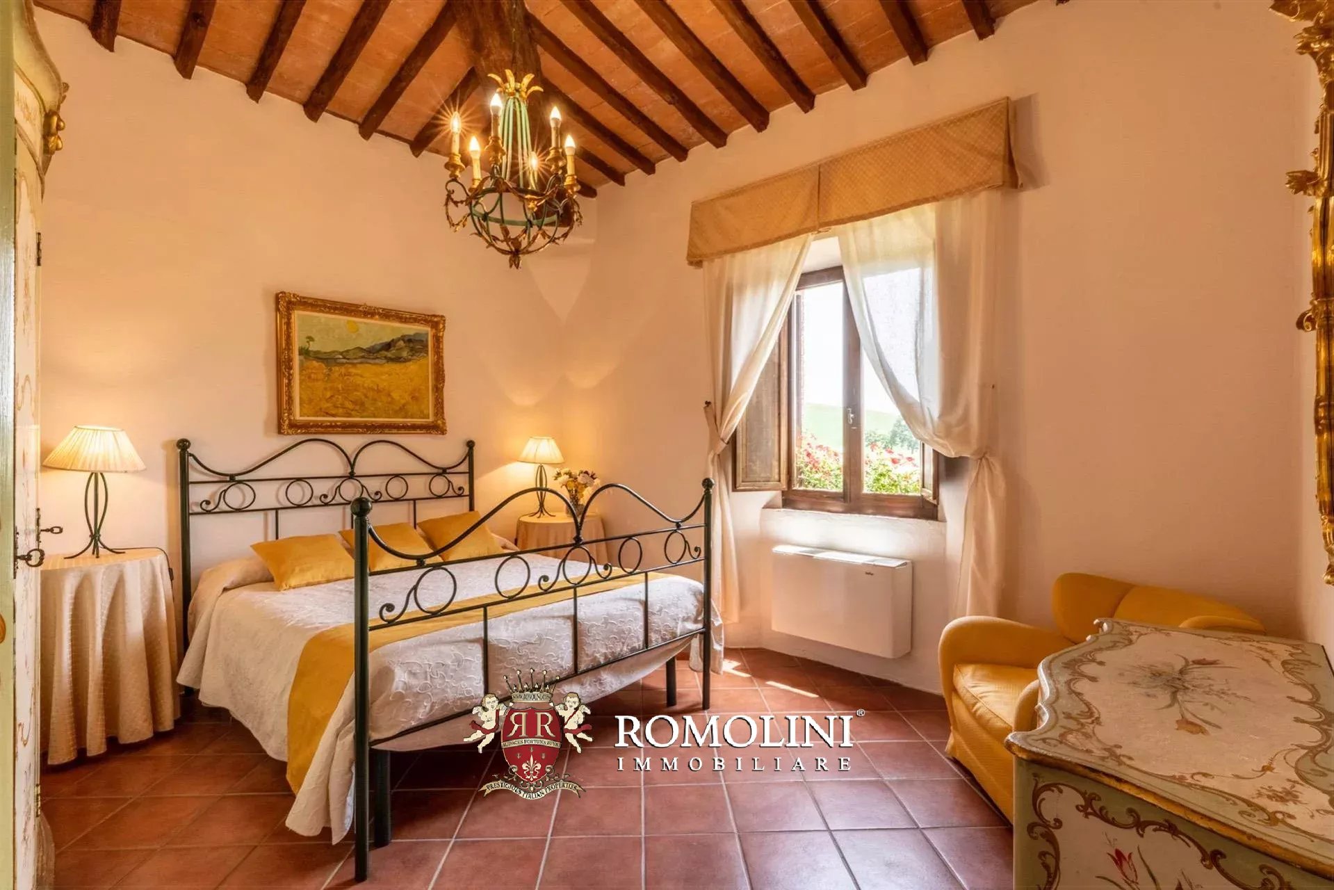 11 Bedroom Villa/Townhouse's Image 51
