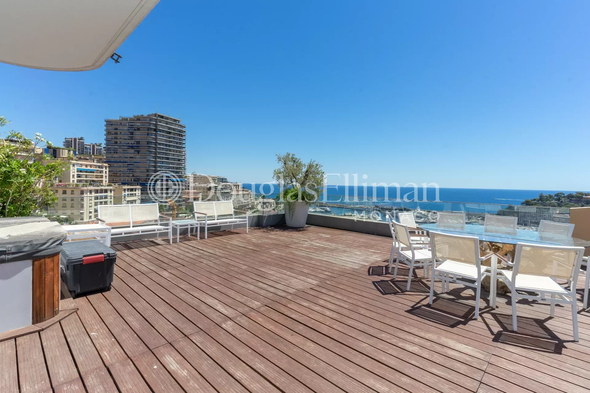 Monaco – Condamine – Triplex avec vue panoramique sur le port - Image nᵒ2