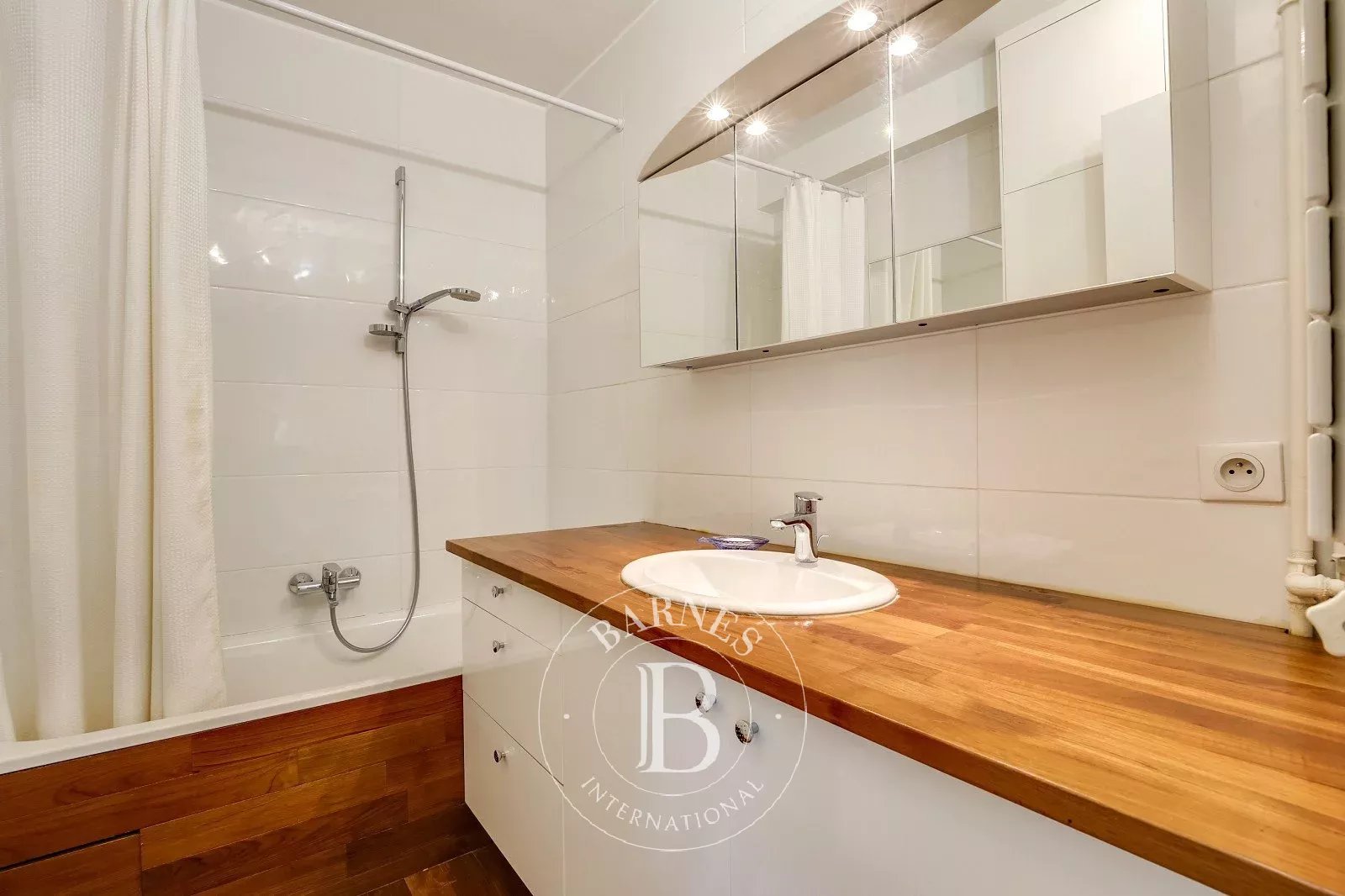 Daire Neuilly-sur-Seine - picture 5