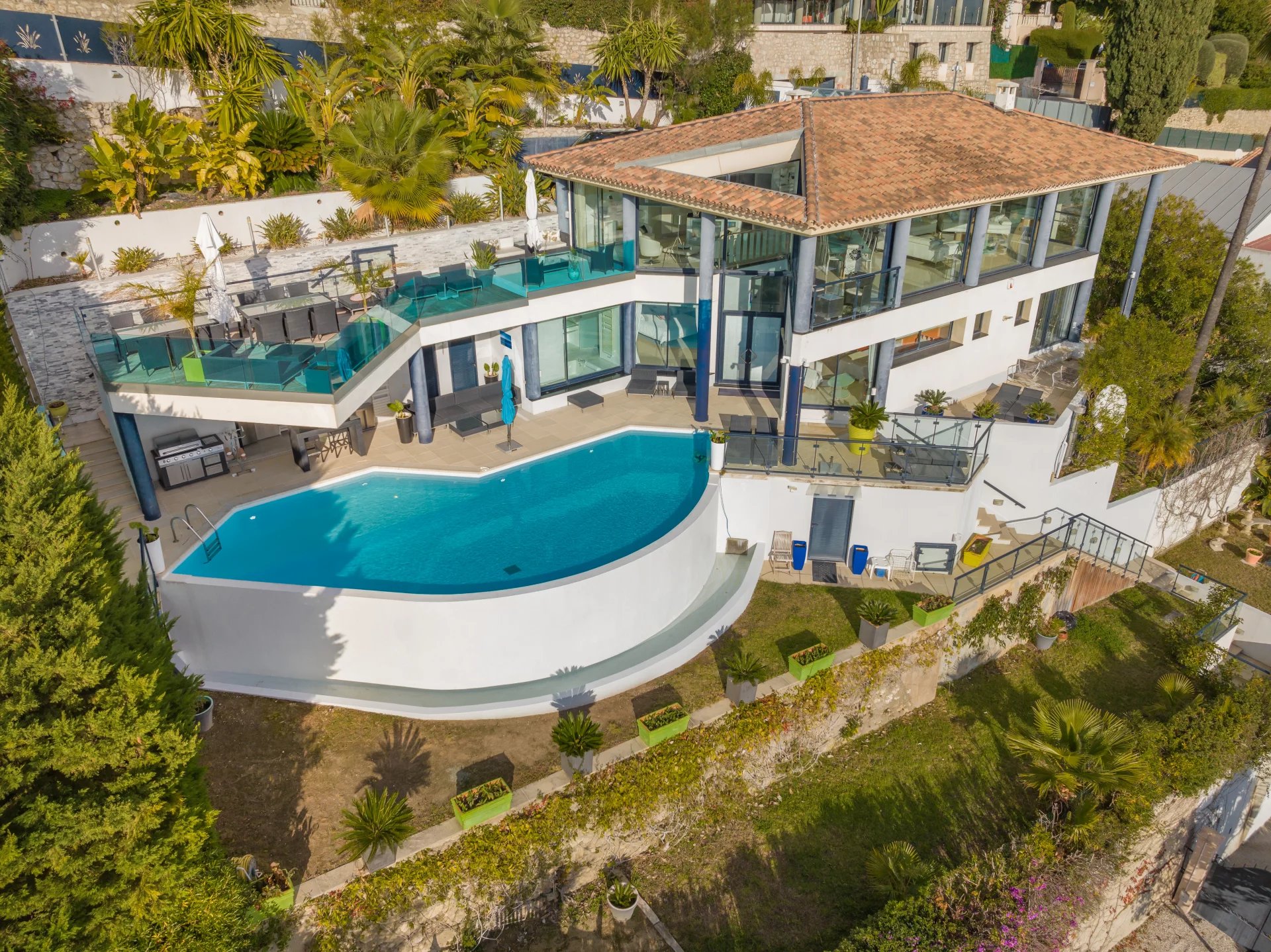 Exceptional Contemporary Villa with Panoramic Sea Views