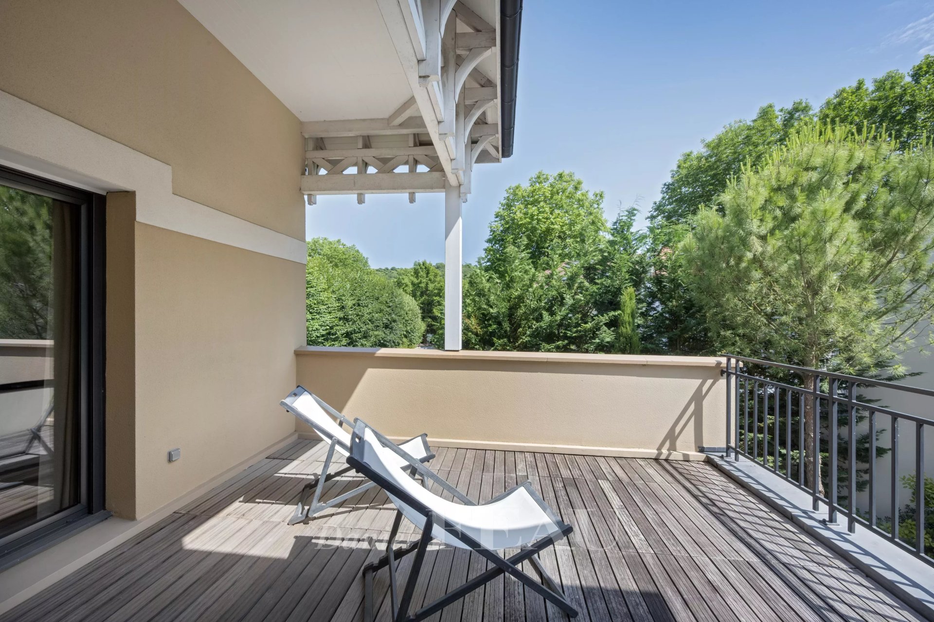5 Bedroom Villa/Townhouse's Image 16