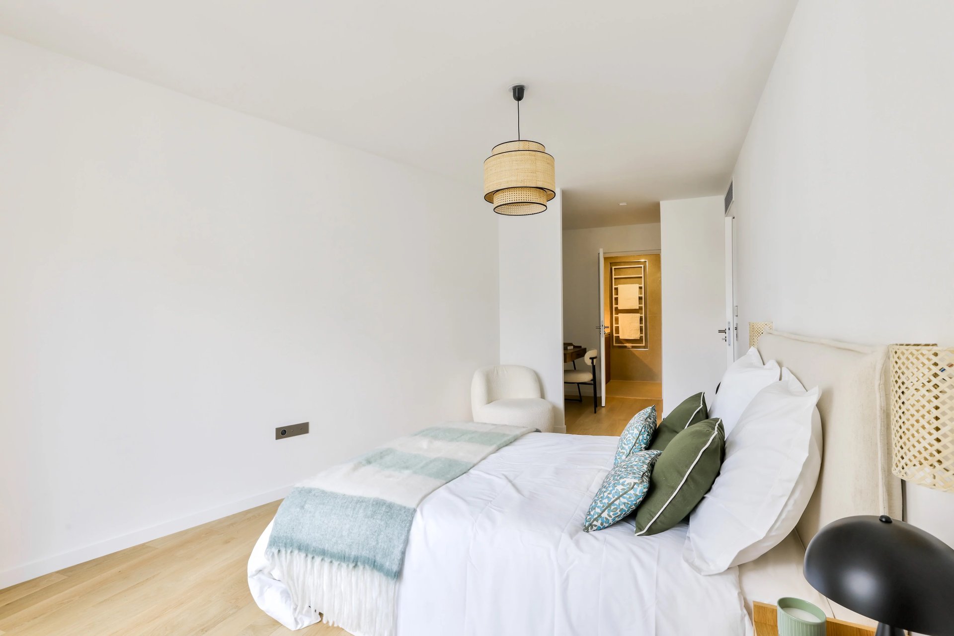 1 Bedroom Apartment/Flat's Image 7
