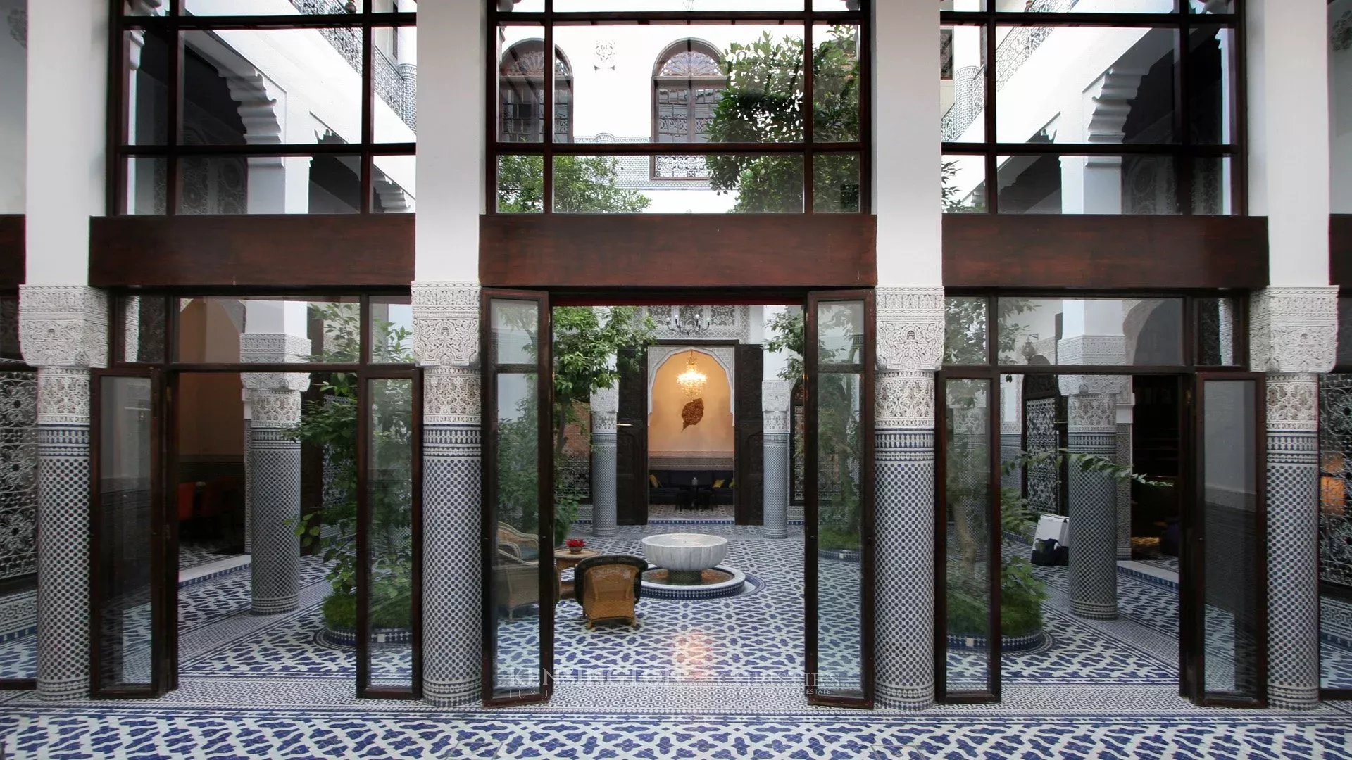 5 Bedroom Villa/Townhouse's Image 6