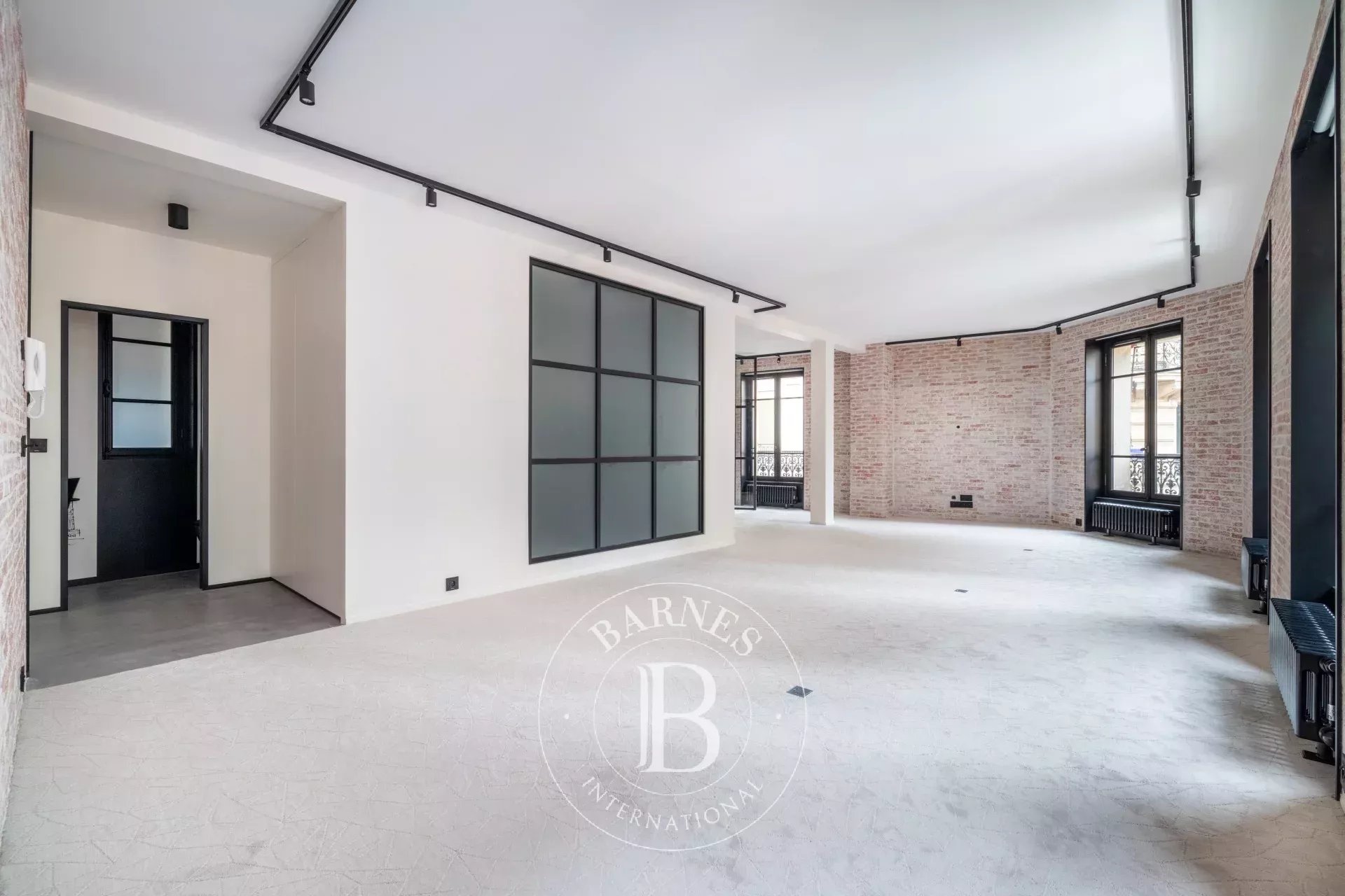 Daire Paris 4ème - picture 4