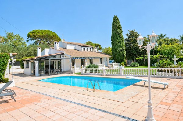 4-Bedroom Villa in Mougins — photo 4