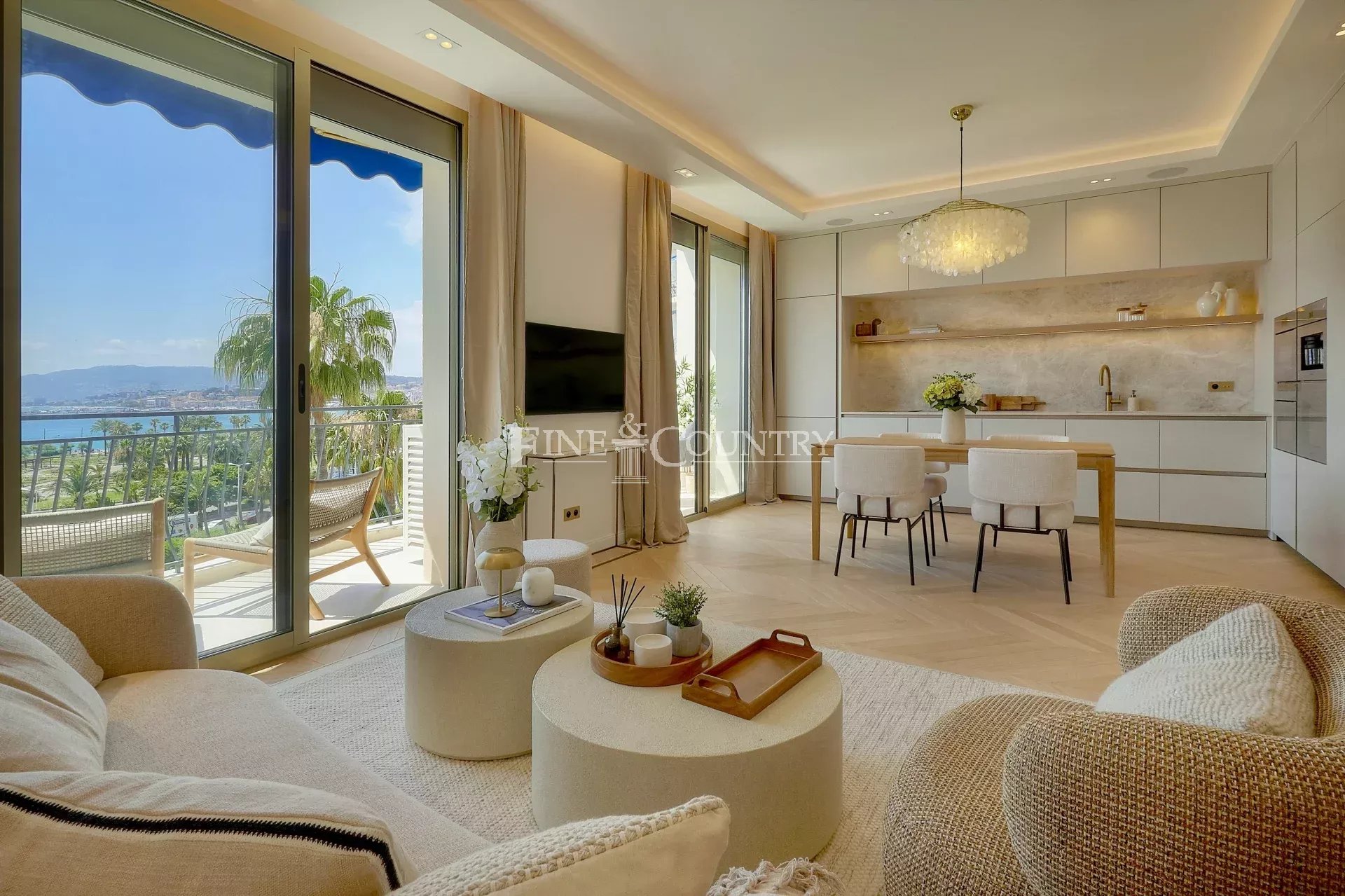 Photo of Sea View apartment for sale on the Croisette, Cannes