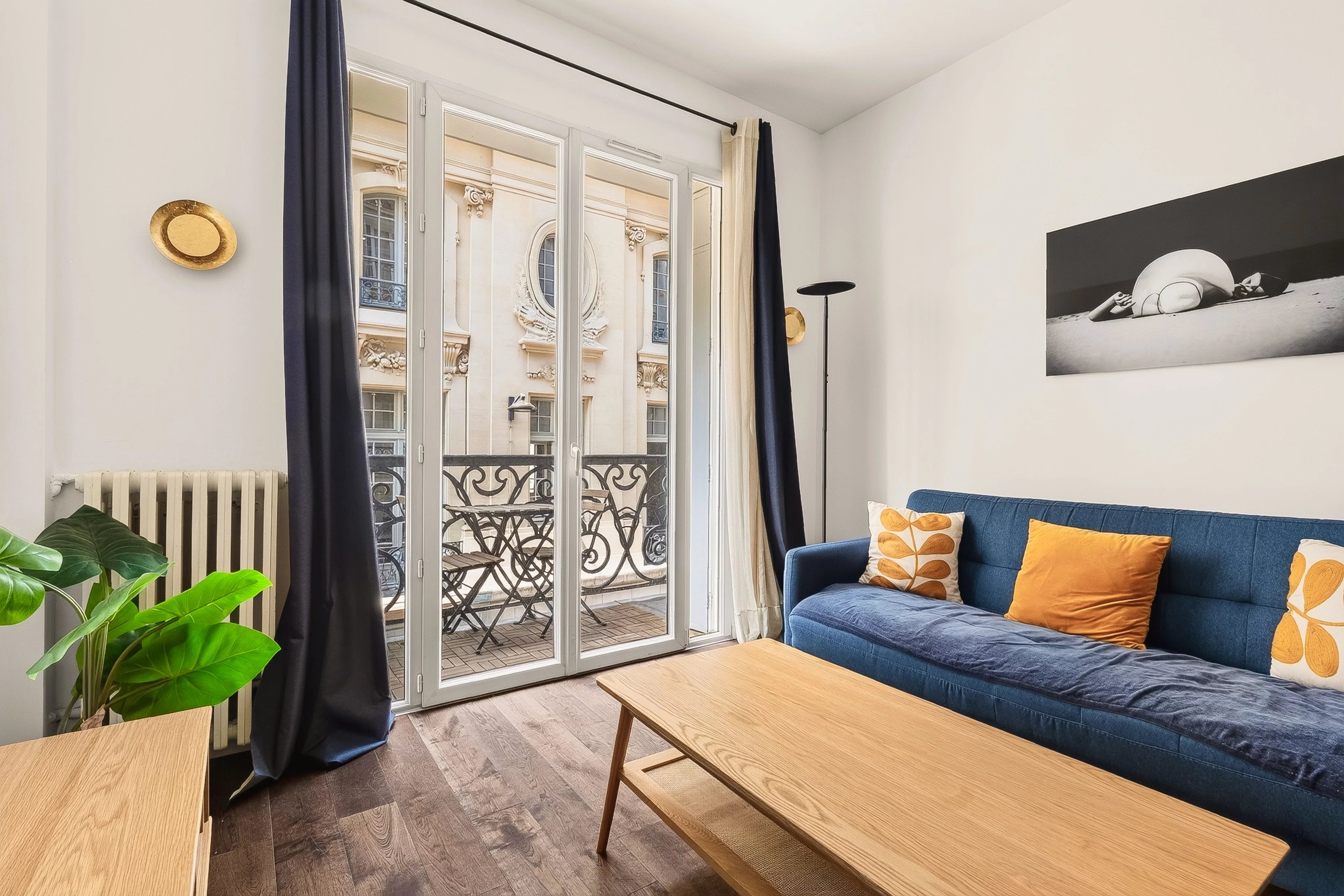 Charmant appartement deux-pièces - Église de la Madeleine