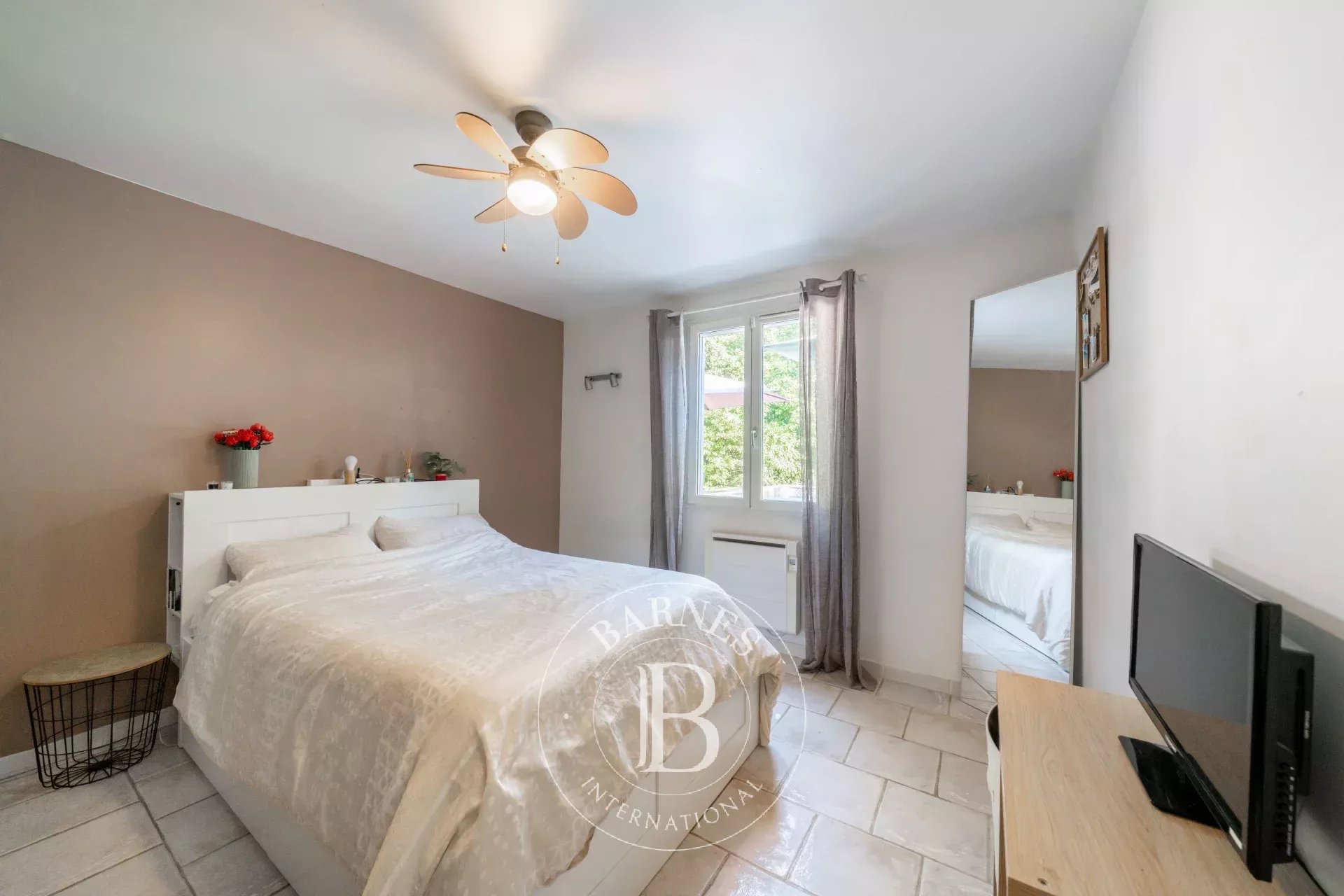 Villa Roquefort-les-Pins - picture 9