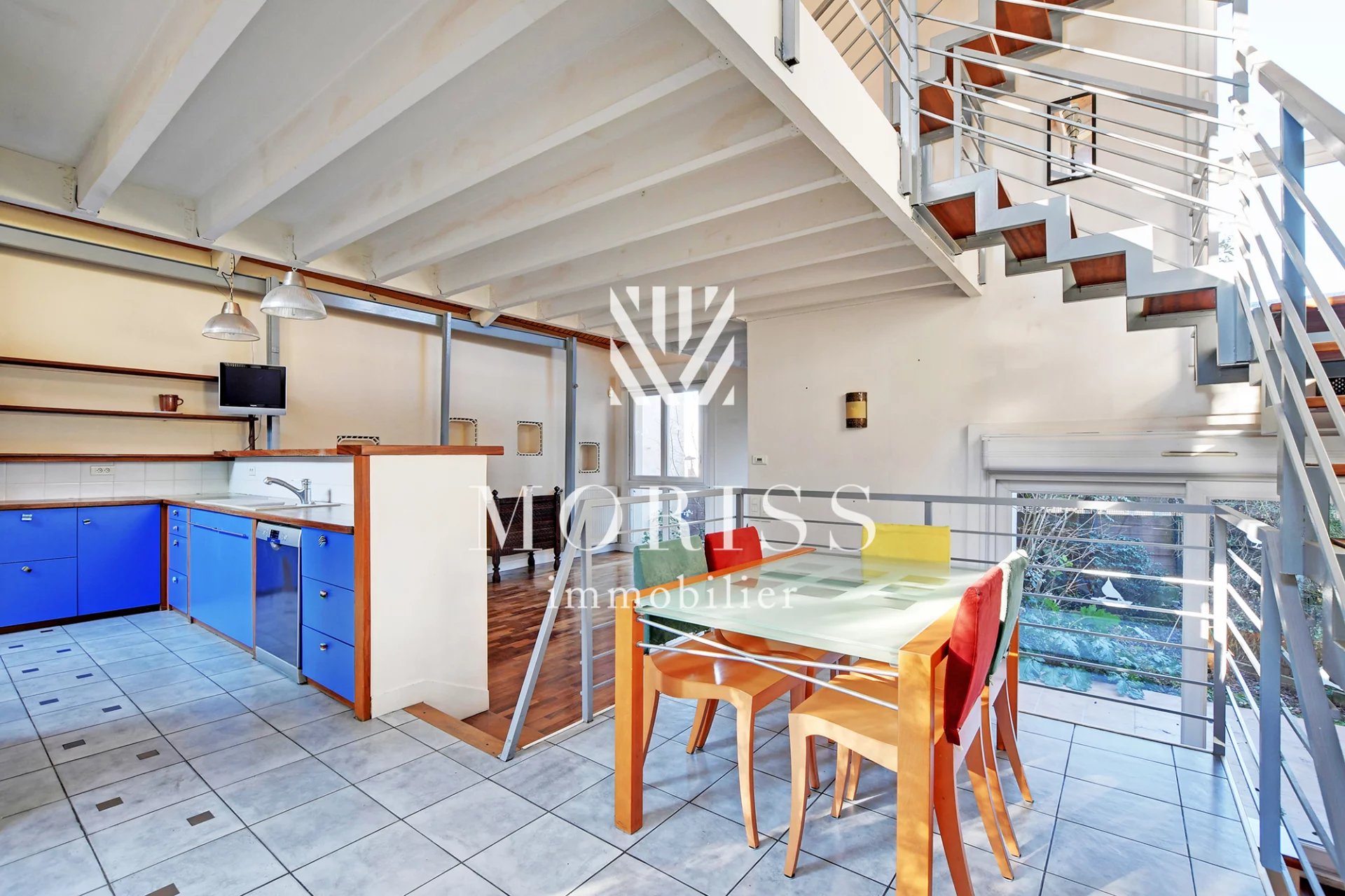 MAISON-12 PIÈCES-JARDINS TERRASSES-MARIE DES LILAS - Image Array