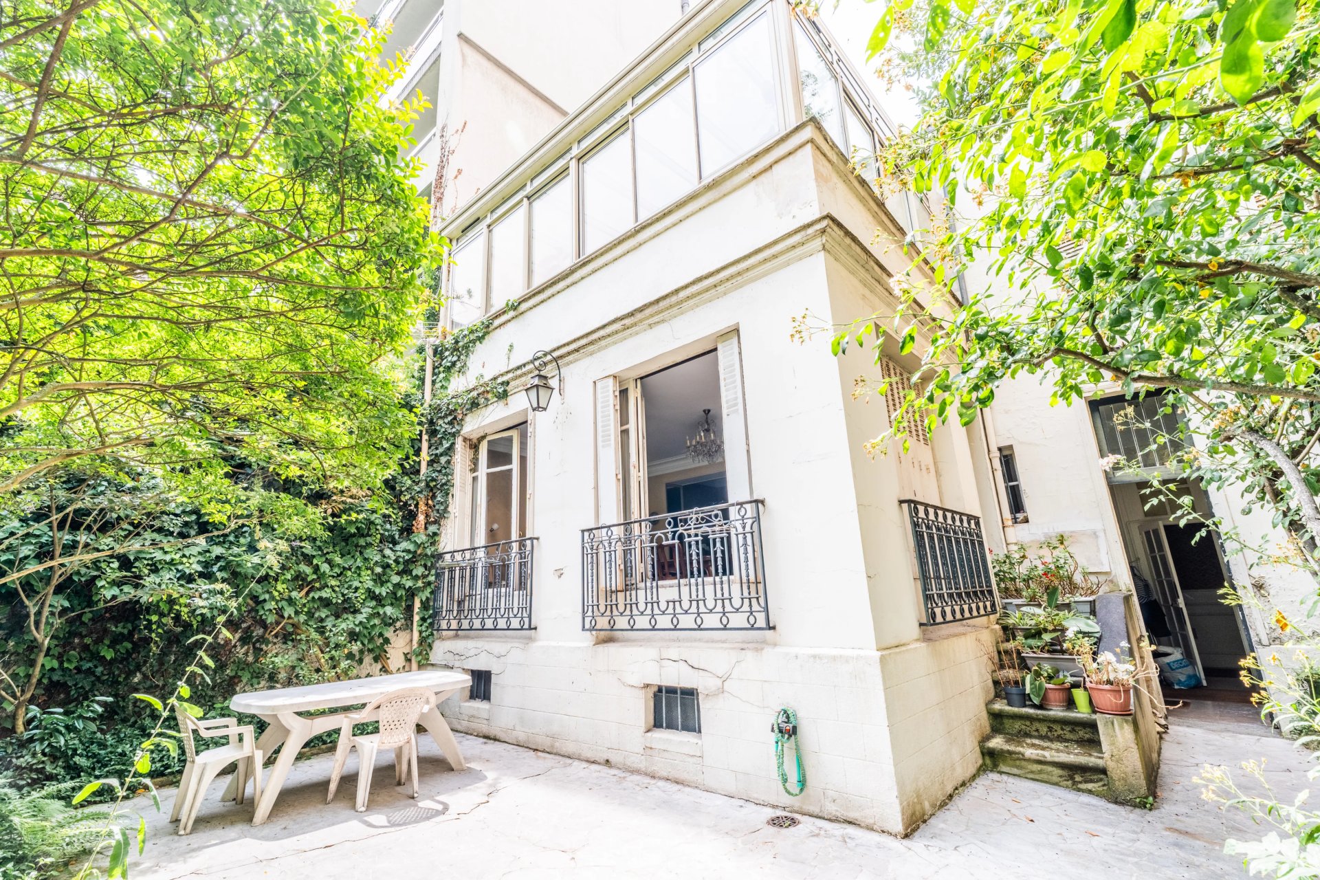 5 Bedroom Villa/Townhouse's Image 16