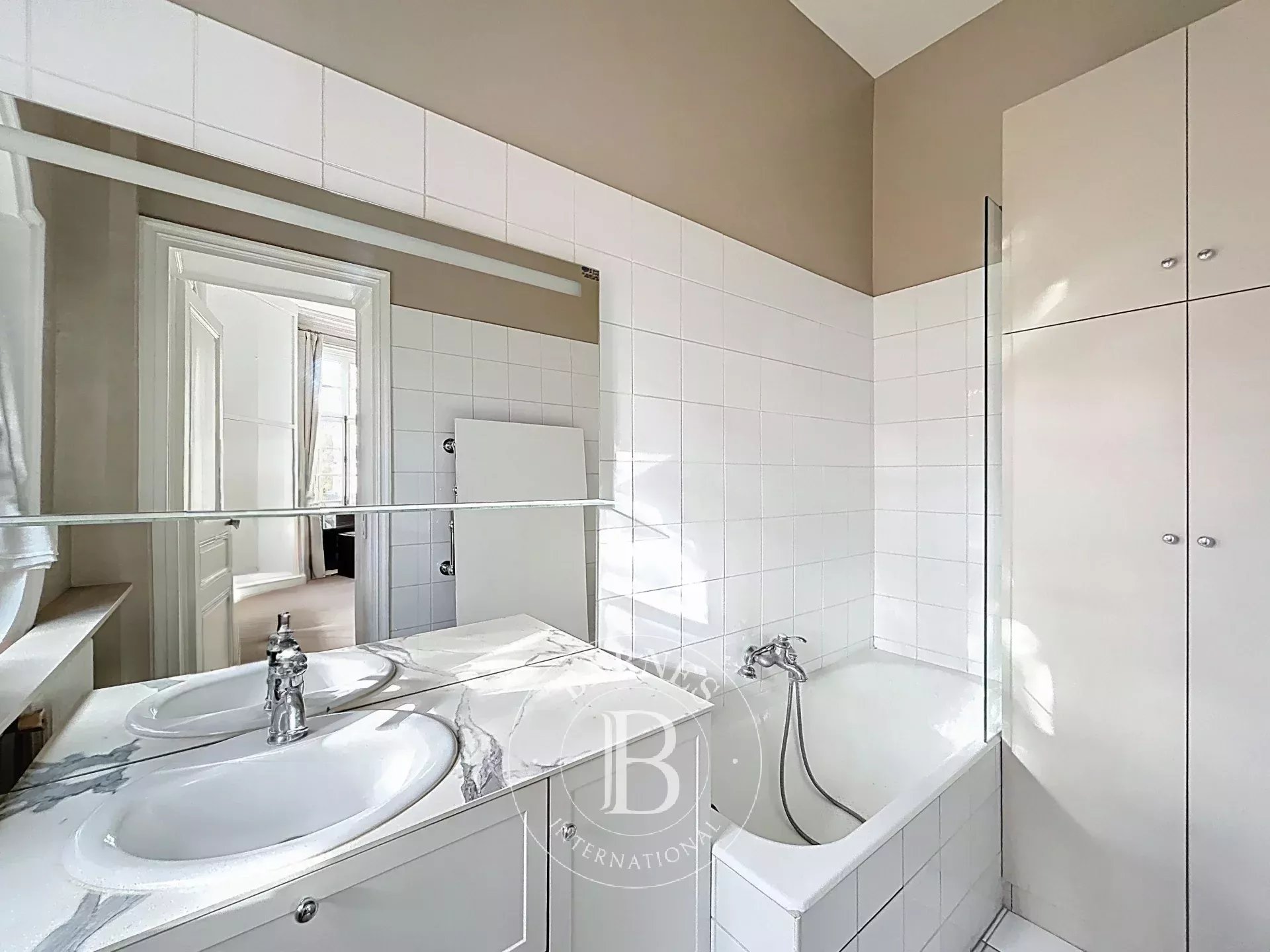 Daire Paris 17ème - picture 13