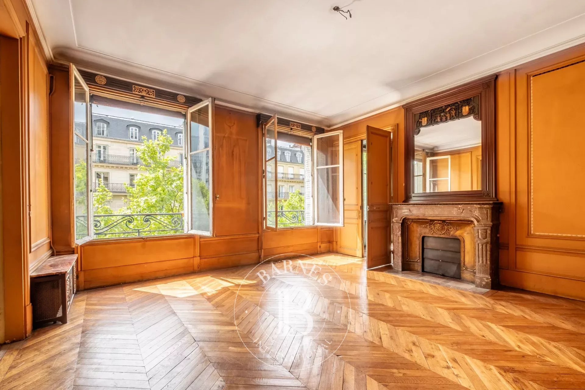 Apartment Paris 6ème