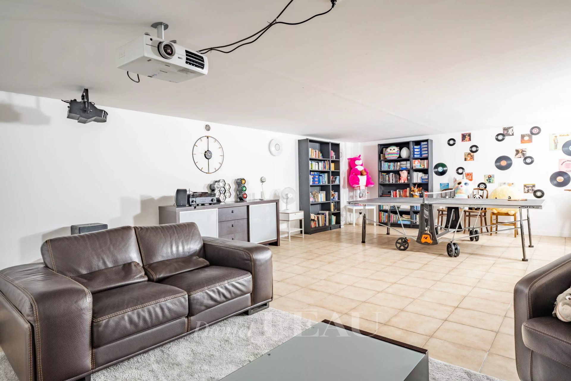 5 Bedroom Villa/Townhouse's Image 22