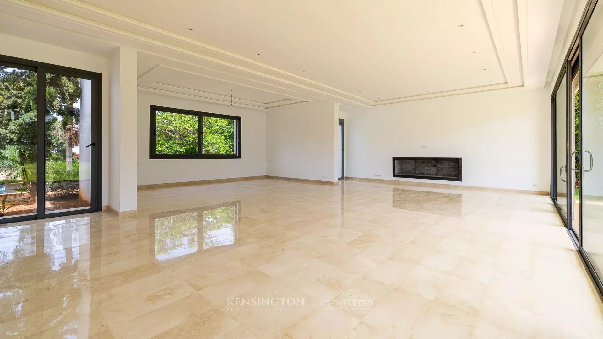 4 Bedroom Villa/Townhouse's Image 15