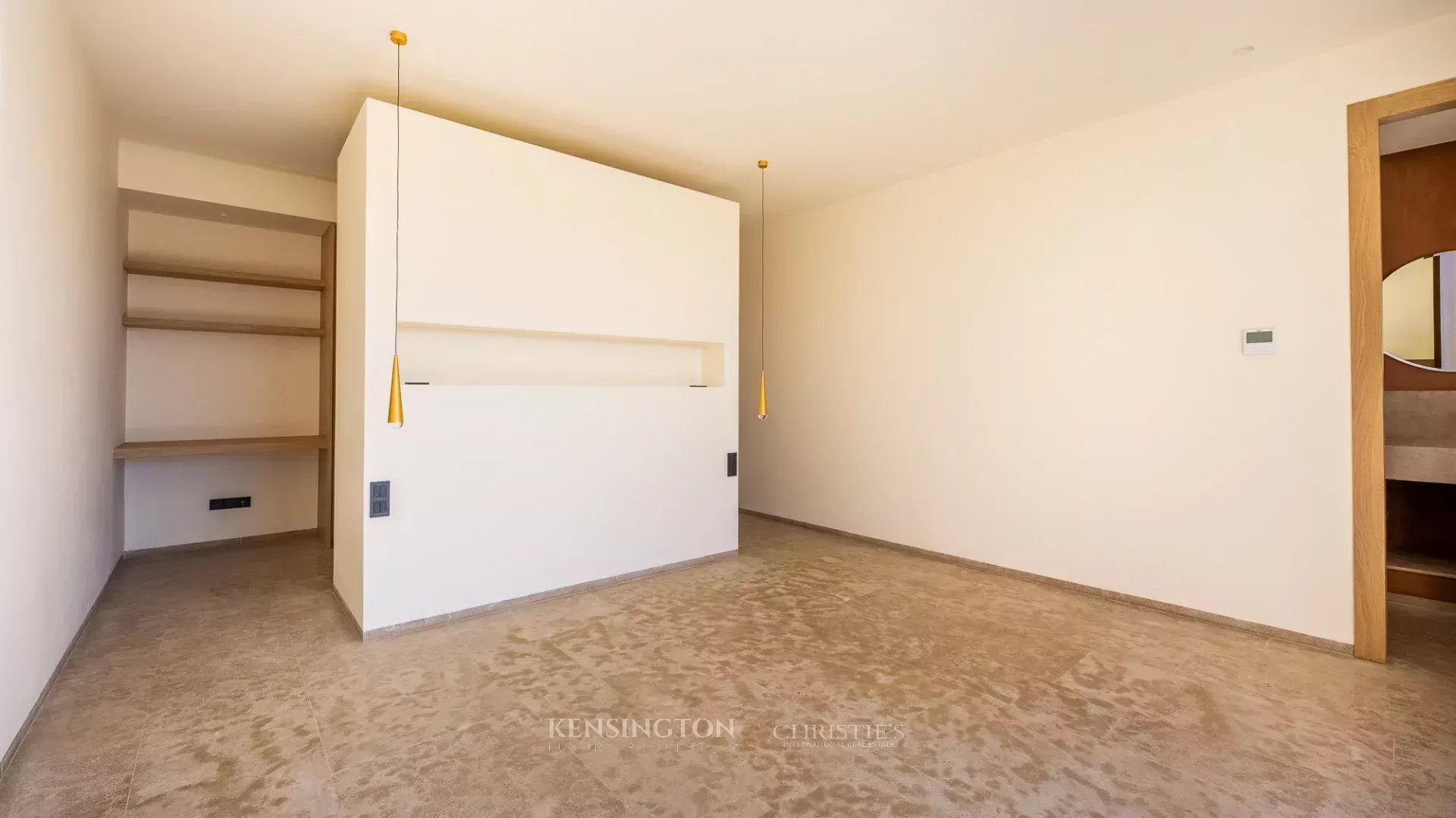 4 Bedroom Villa/Townhouse's Image 27