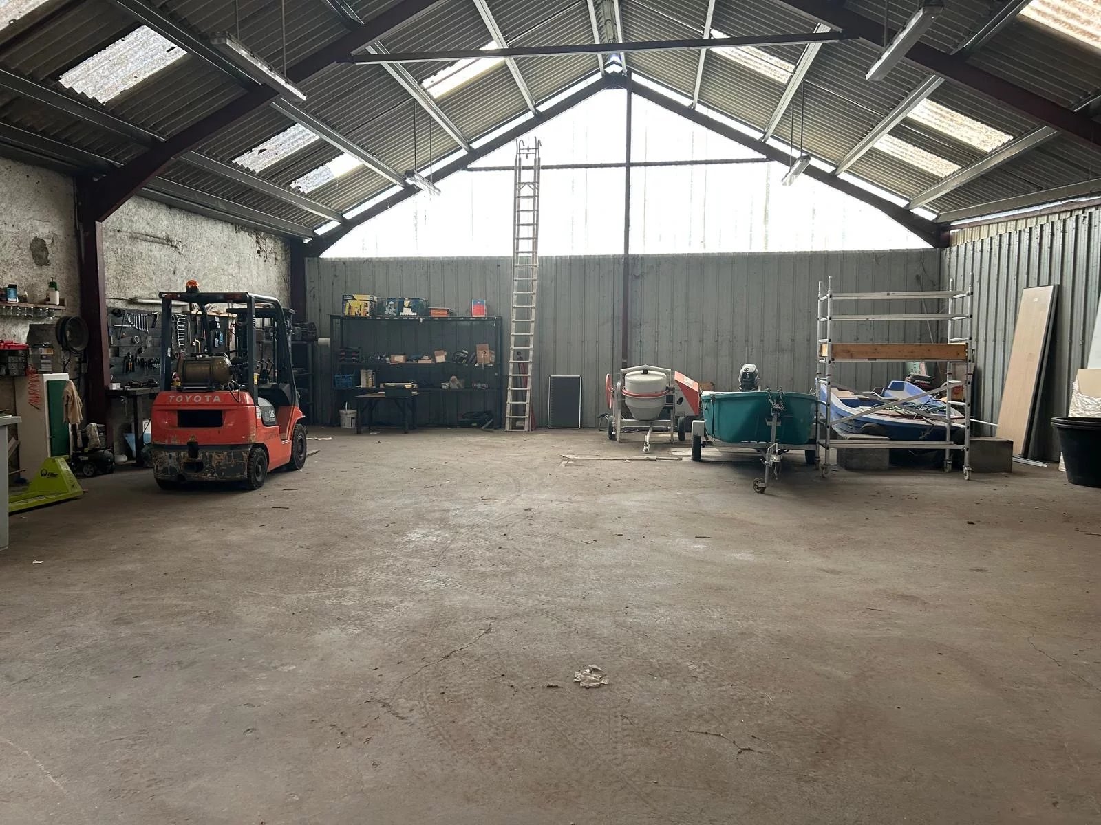 EXCLUSIVITÉ - À VENDRE – MURS COMMERCIAUX – ARGELÈS-GAZOST – EMPLACEMENT PRIVILÉGIÉ — photo 4