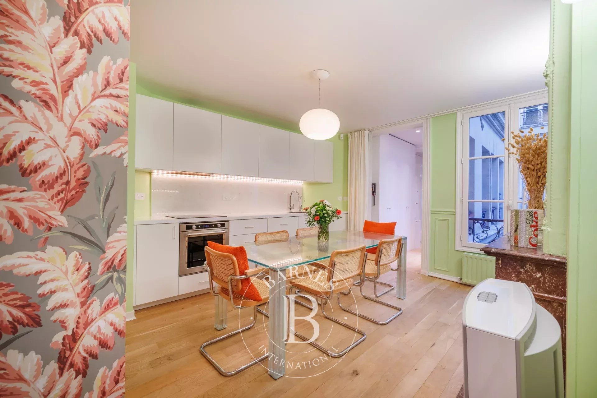 Daire Paris 3ème - picture 11