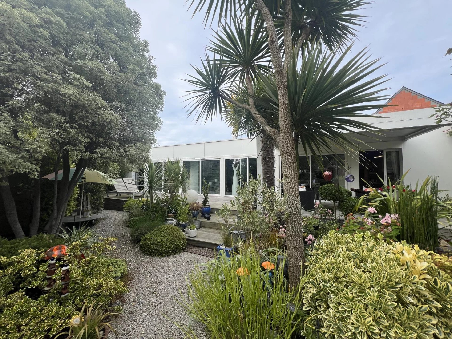 Agence immobilière de SARL IMMO EN COTE D'EMERAUDE