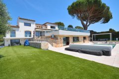 7-Bedroom Villa in Mougins — photo 5 of 7