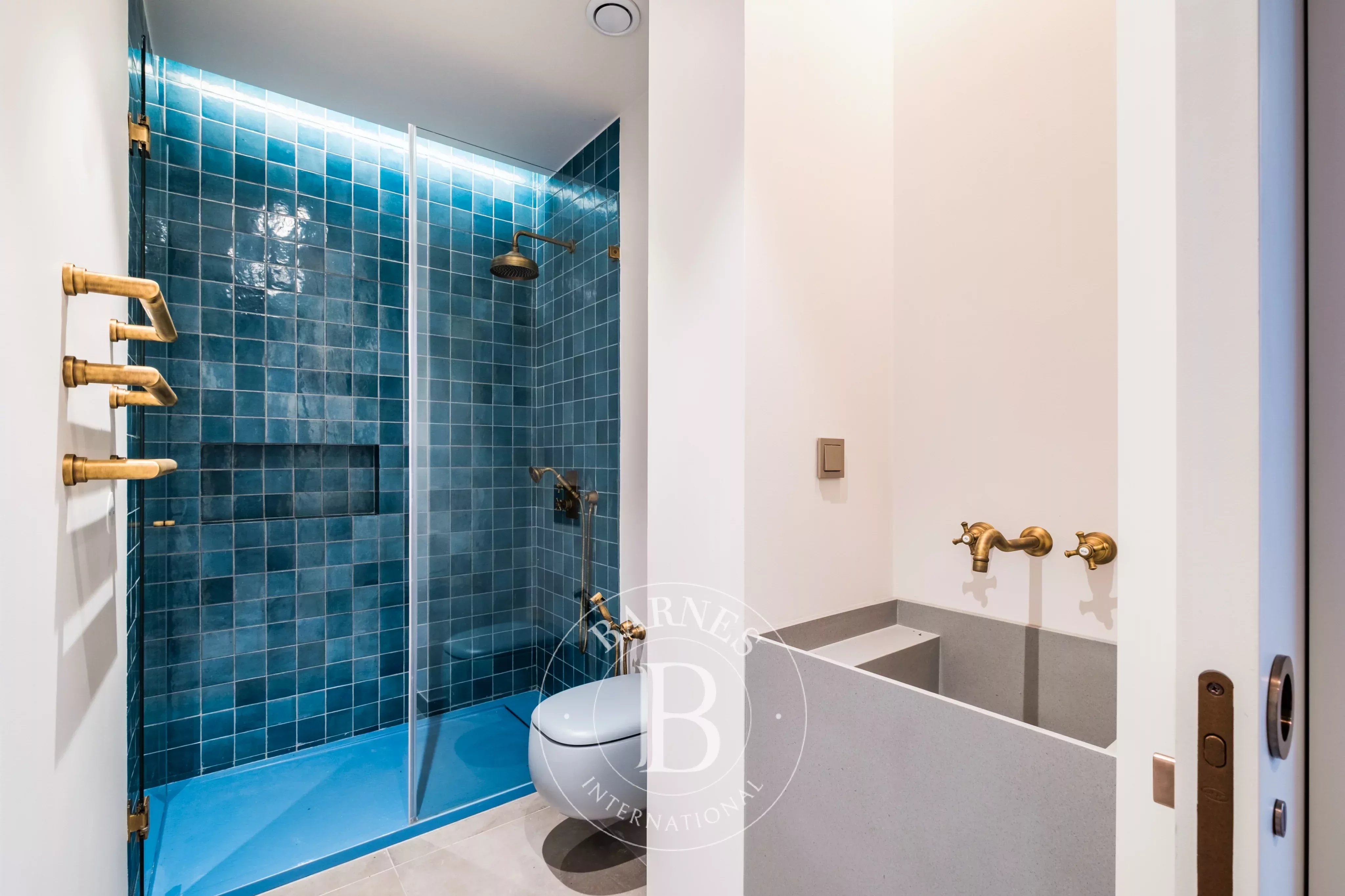 Contemporary villa in Cascais