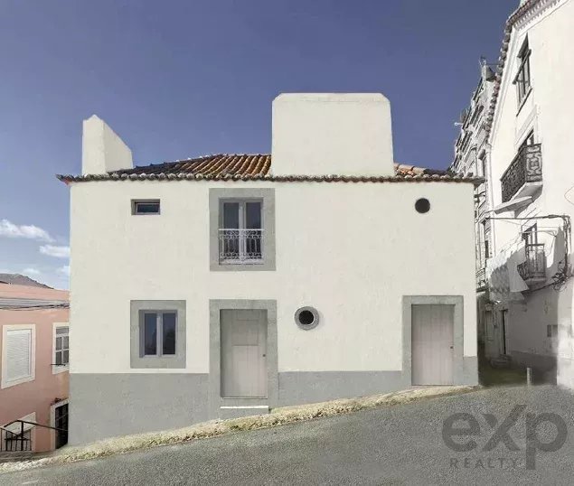 Renovated One-Bedroom Apartment in Setúbal – A Stylish Base in a Growing Coastal City