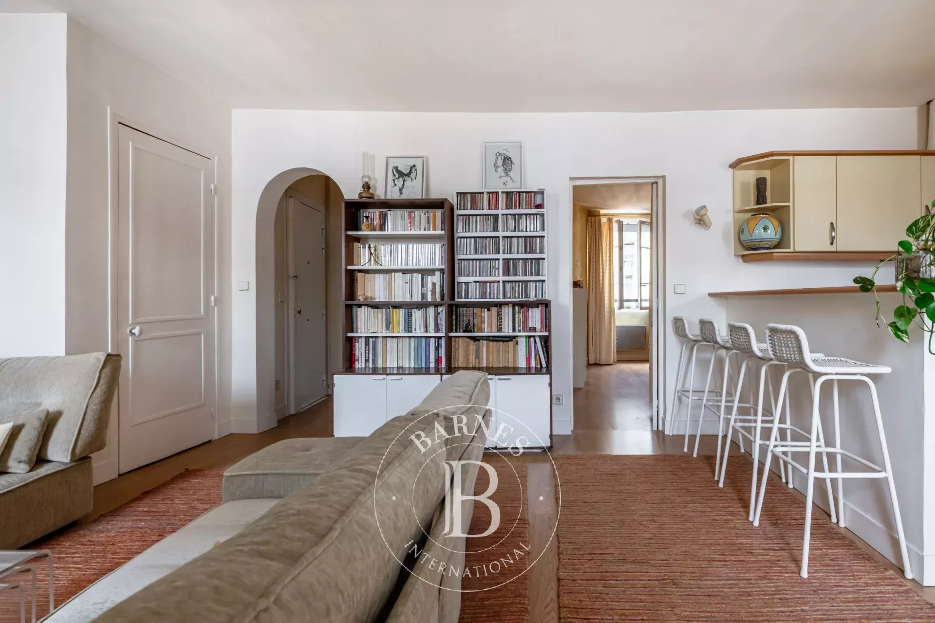 Daire Paris 3ème - picture 11