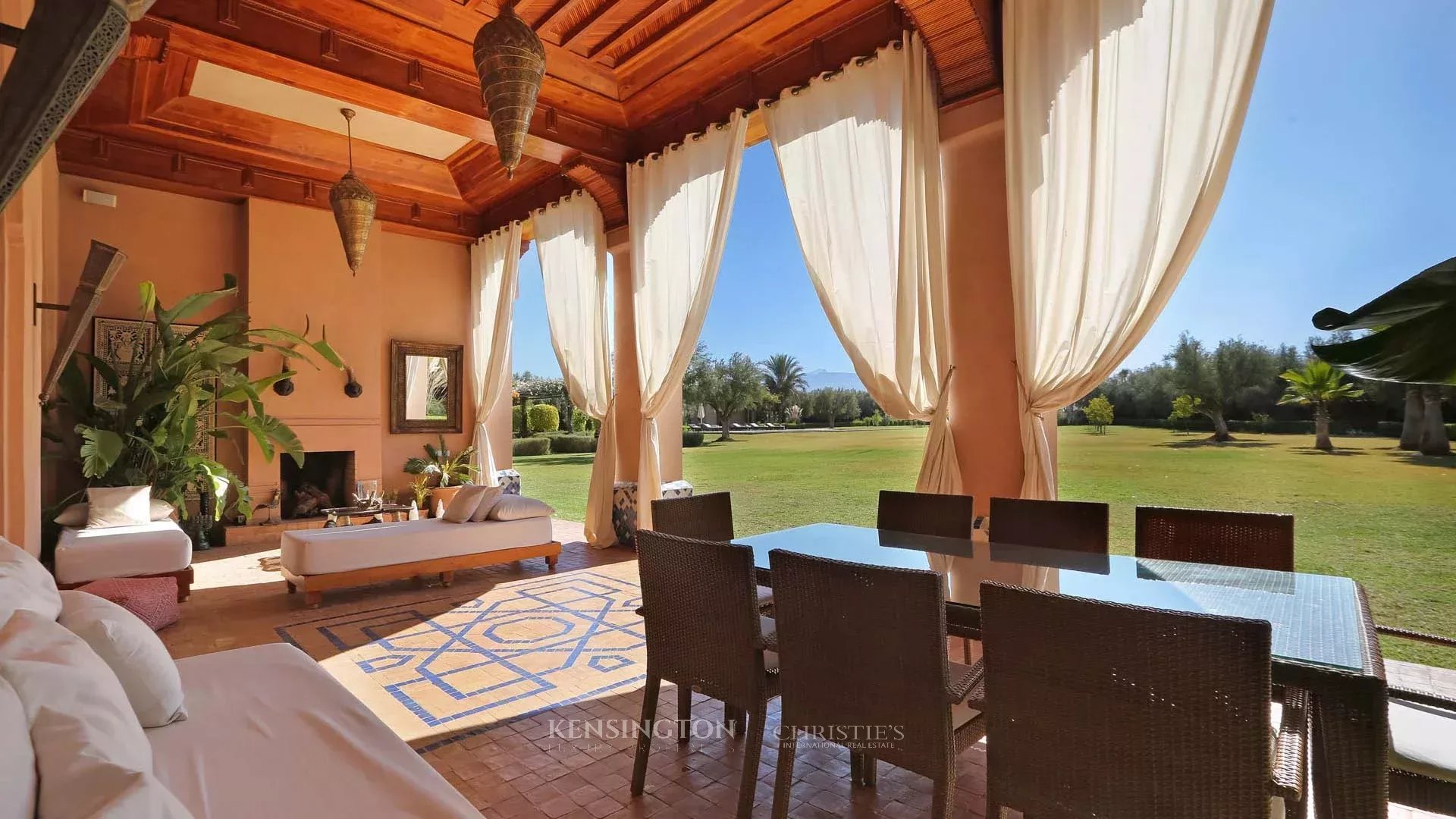 5 Bedroom Villa/Townhouse's Image 16