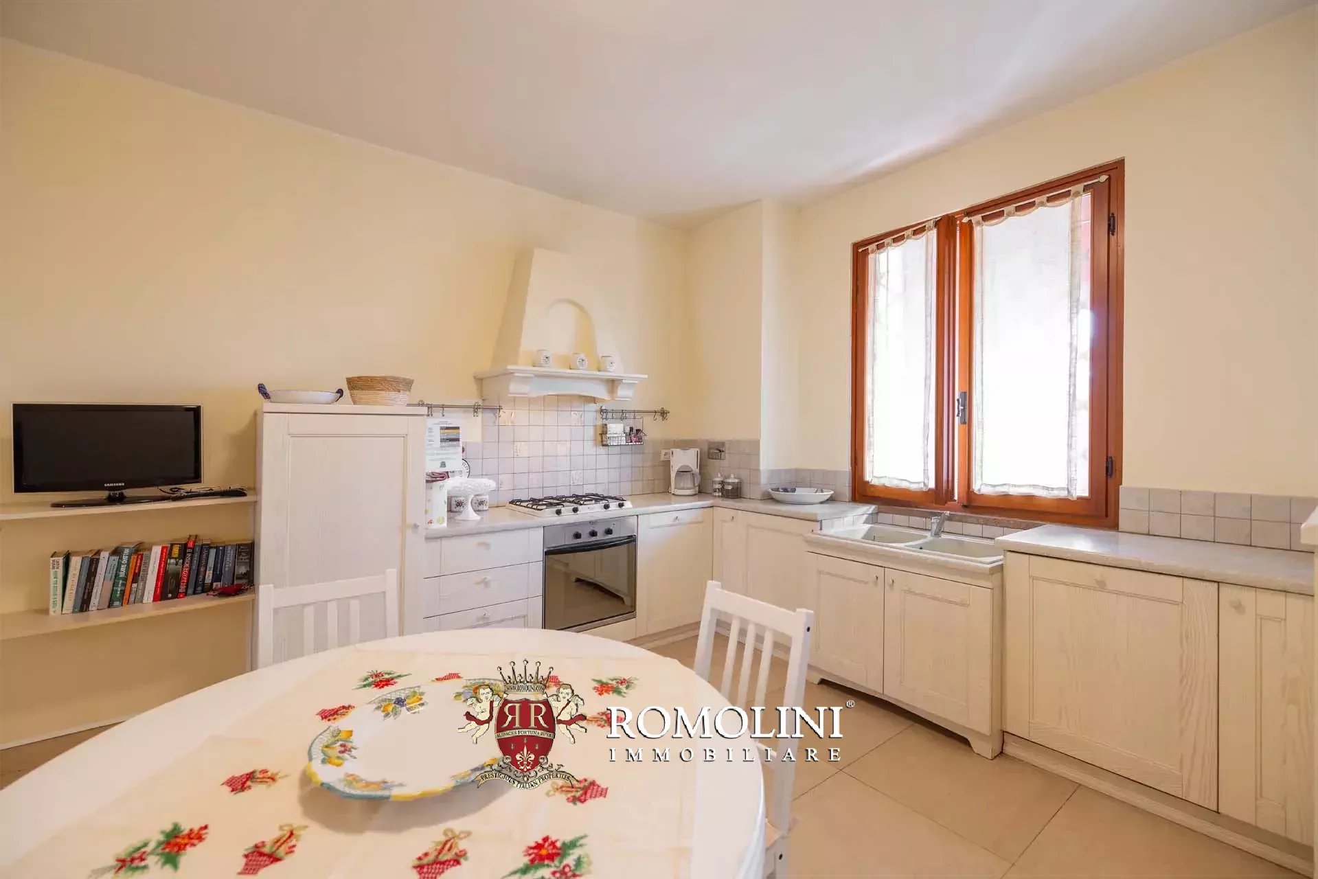 19 Bedroom Villa/Townhouse's Image 35