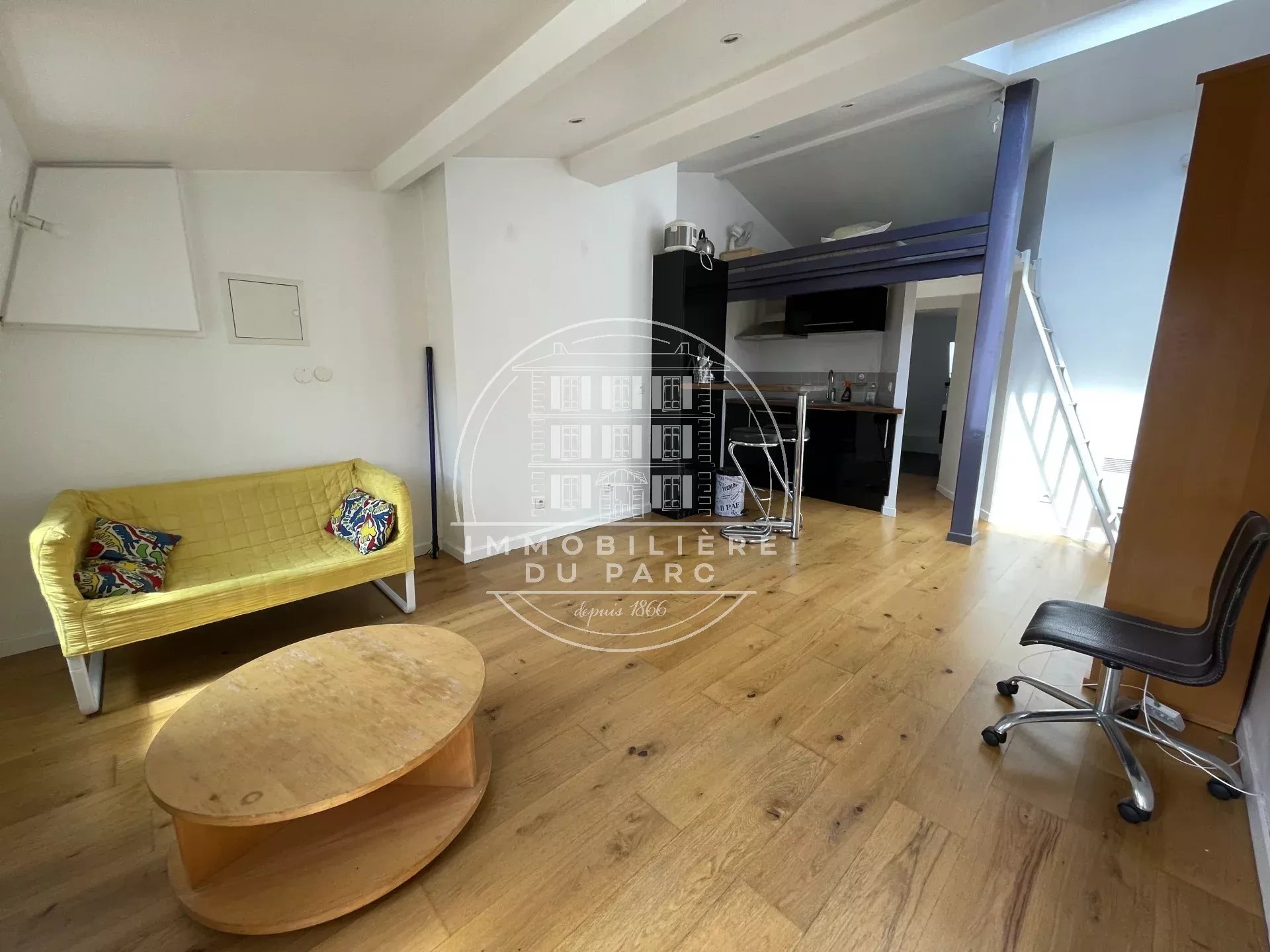 Agence immobilière de 