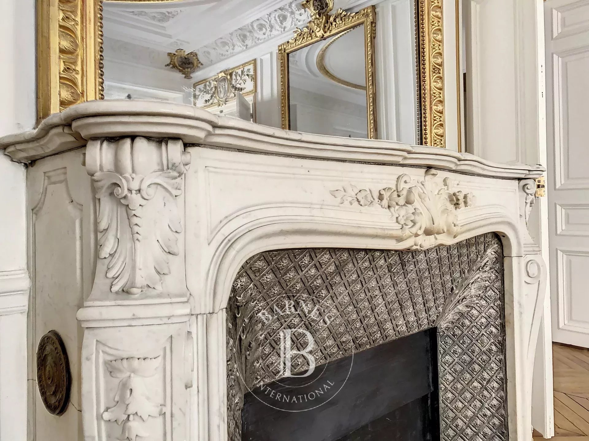 Daire Paris 9ème - picture 17