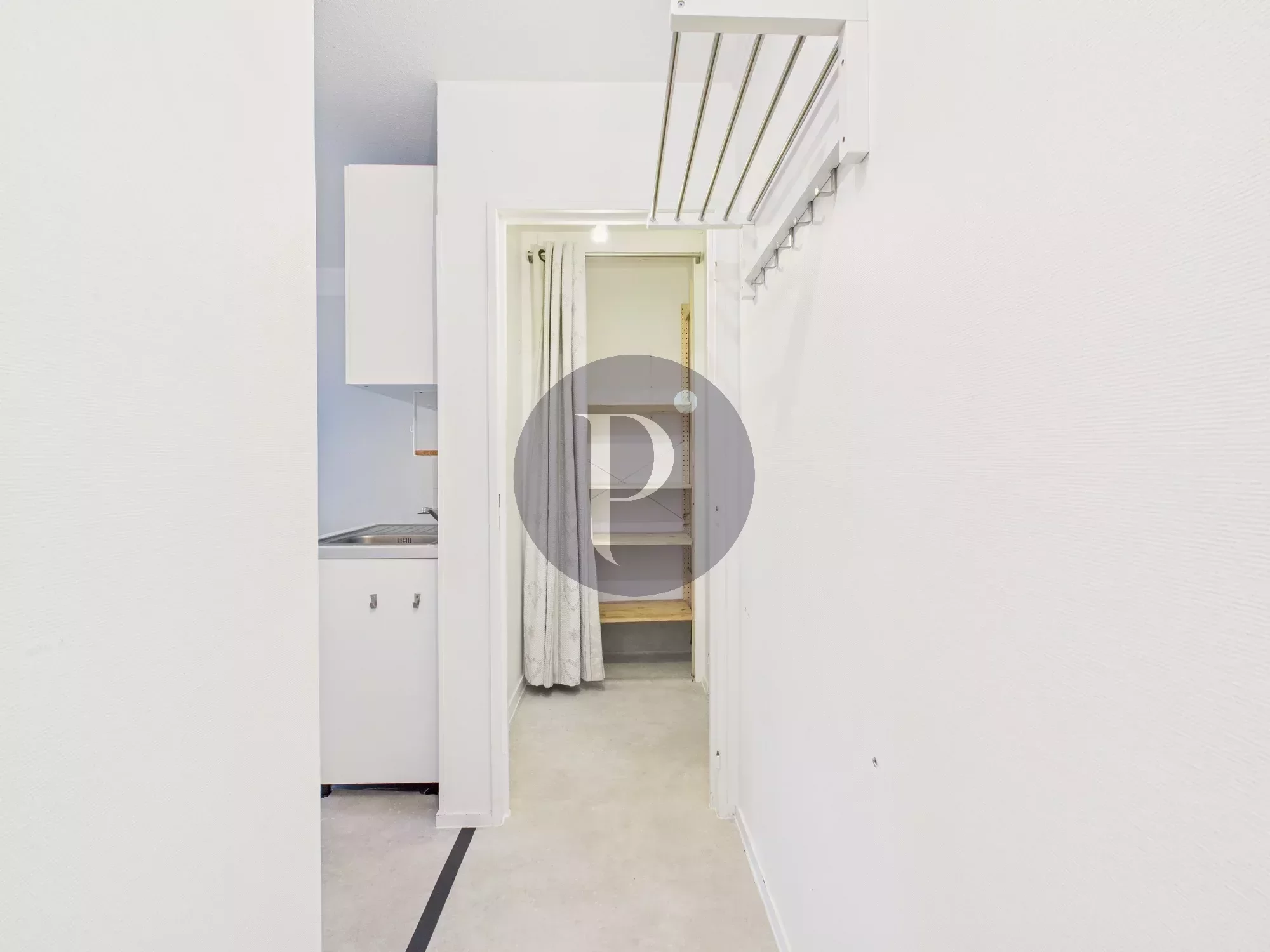 vente-appartement-1-piece-verrieres-le-buisson-86339443