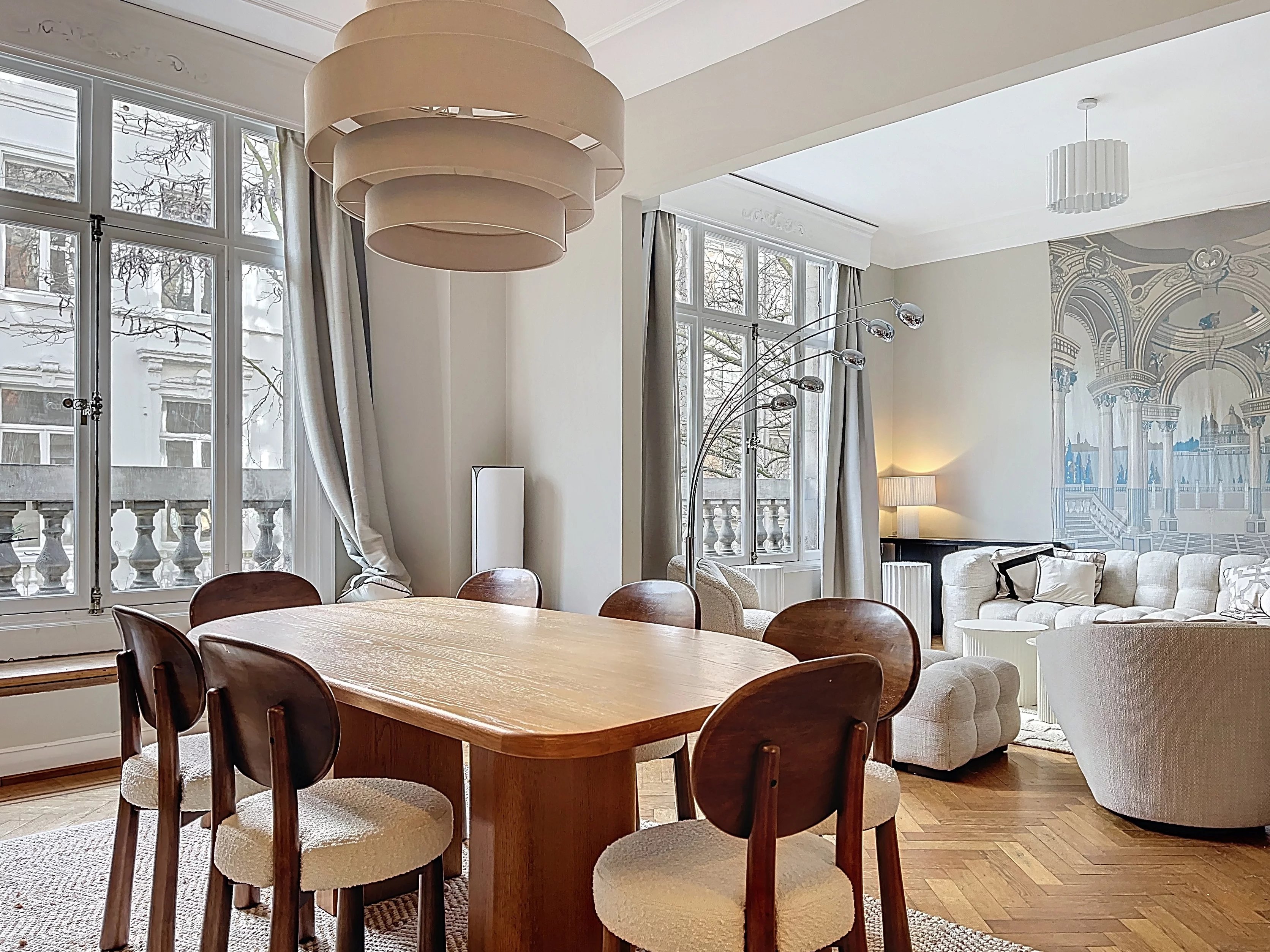 Chatelain - Gemeubileerd appartement met 3 slaapkamers