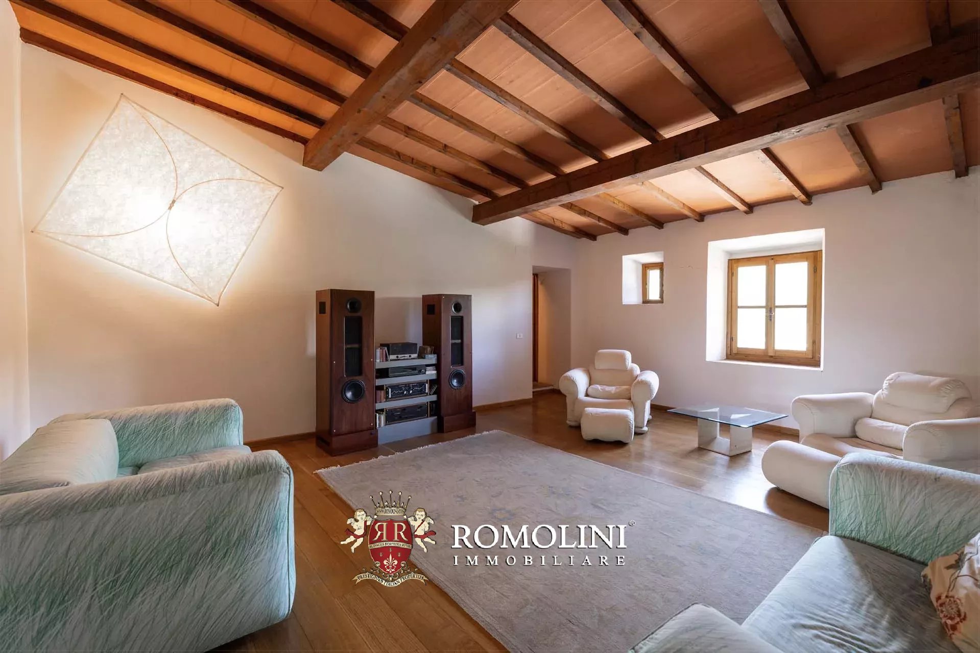 5 Bedroom Villa/Townhouse's Image 27
