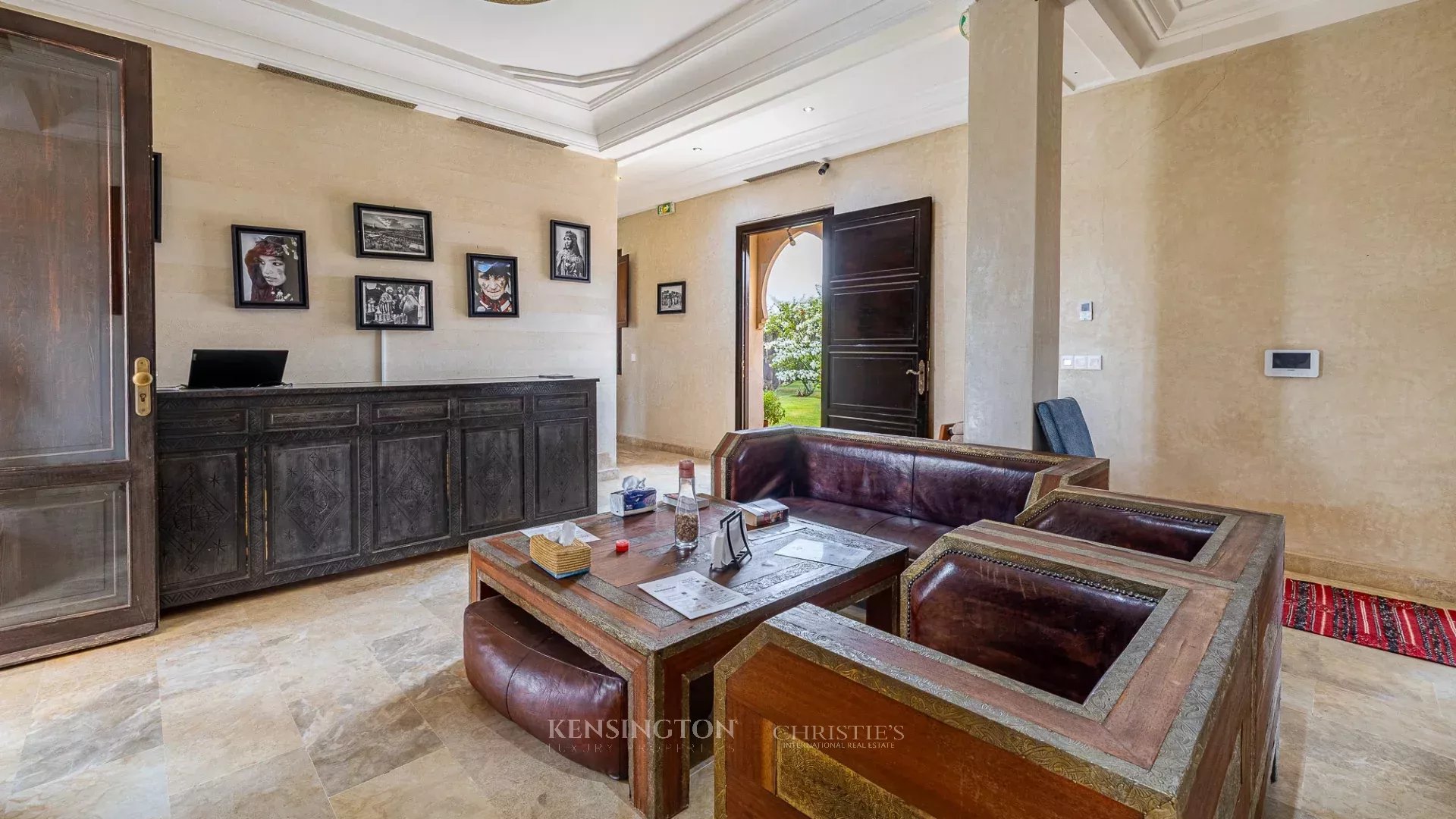 6 Bedroom Villa/Townhouse's Image 27