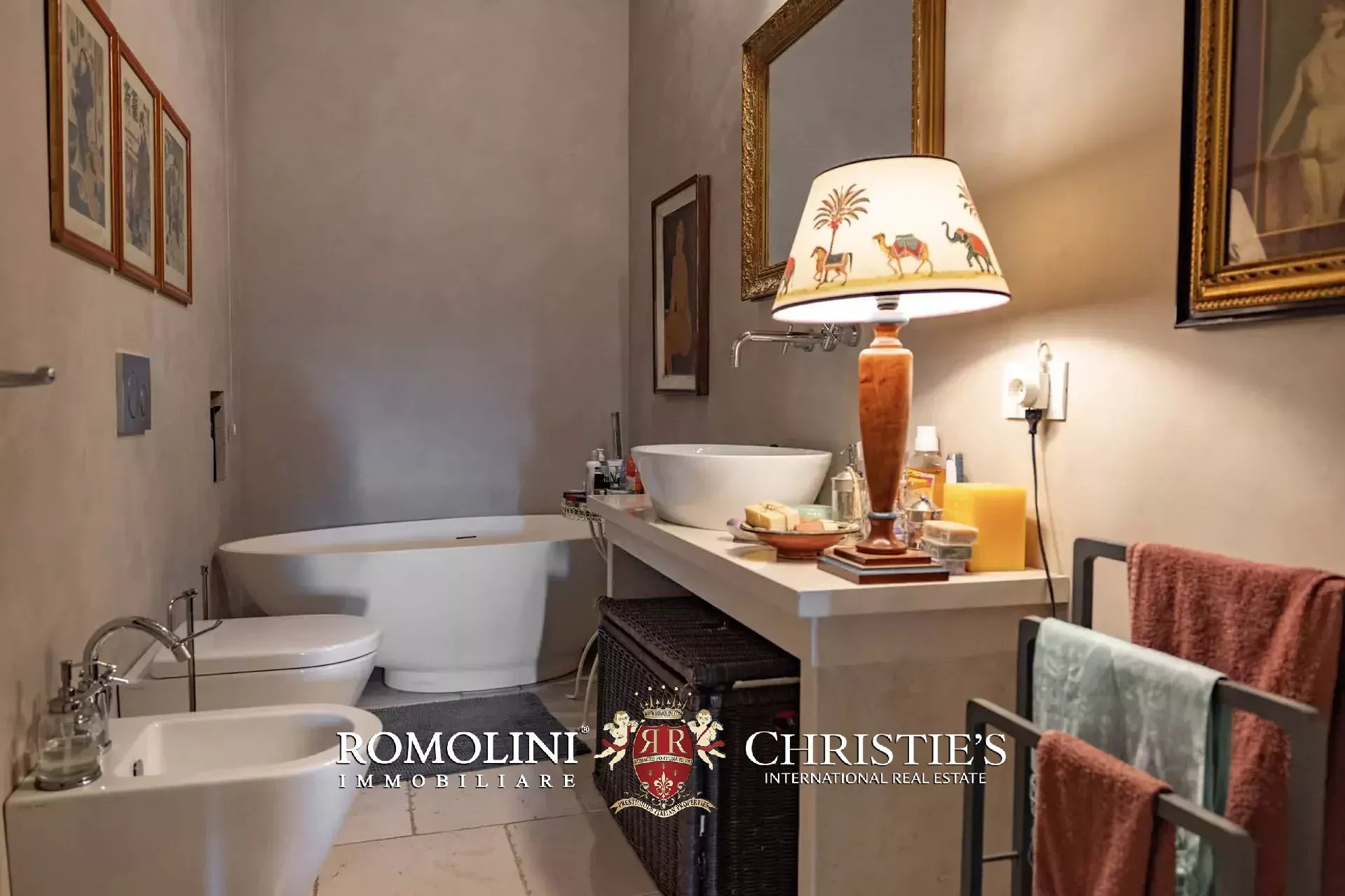 3 Bedroom Villa/Townhouse's Image 34