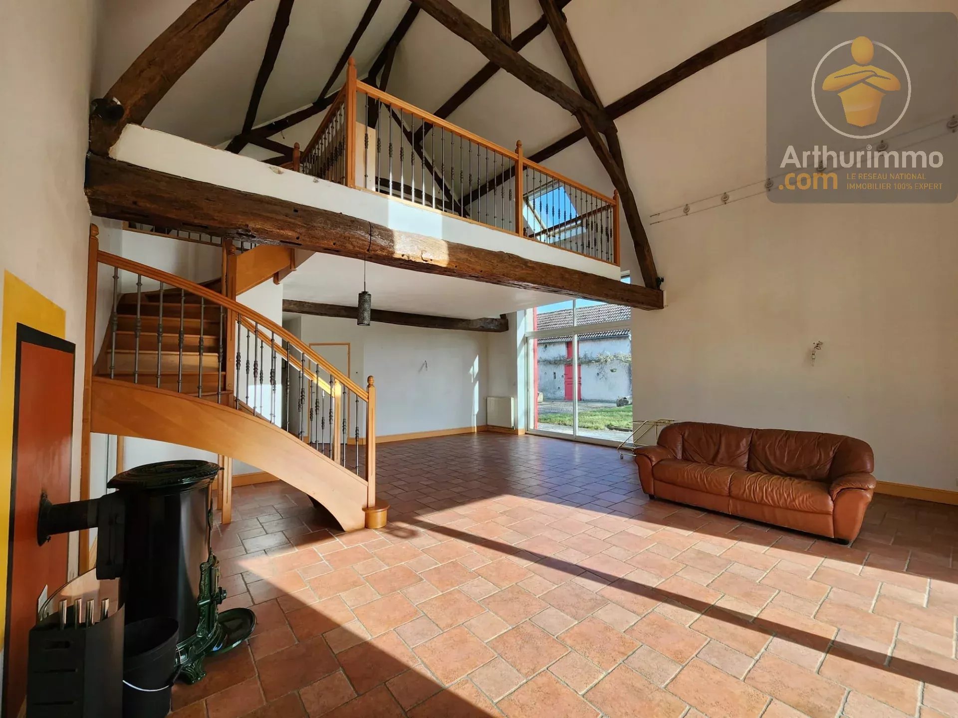 Longère Restaurée – 9 Pièces – DPE C – Jardin Paysager de 3 175 m² à Villorceau — photo 5