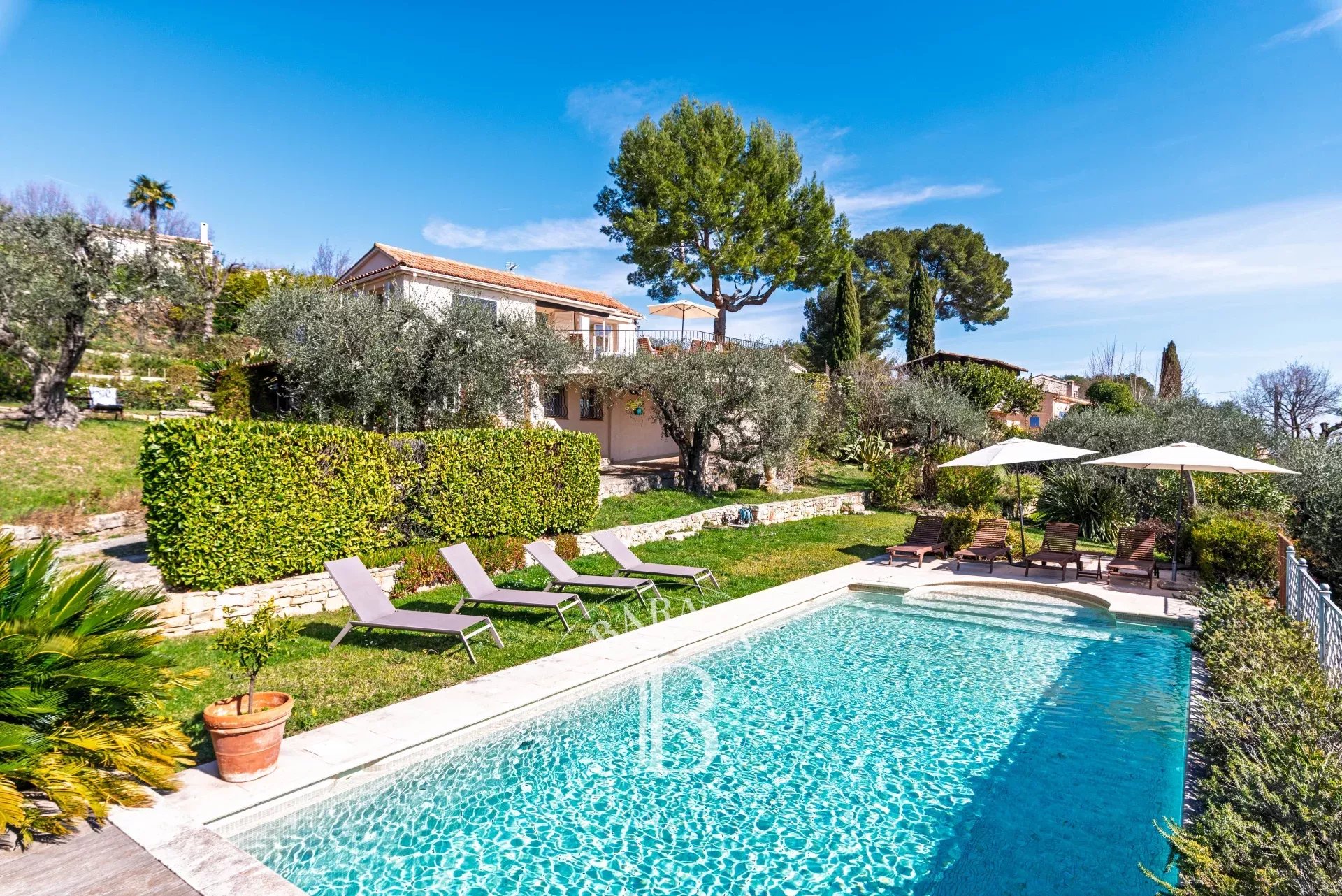 Opio - Panoramic Sea View, totally quiet, 3 bedrooms, pool and guest house