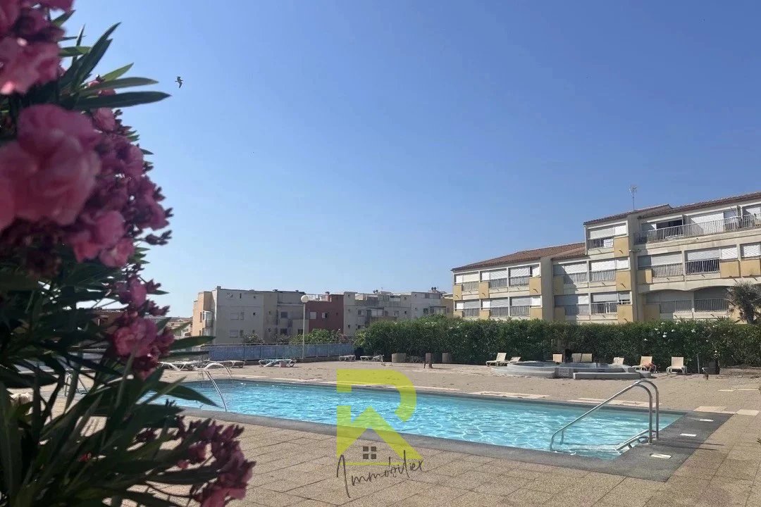 LE CAP D'AGDE - 2 Pièces avec parking, ascenseur et piscine